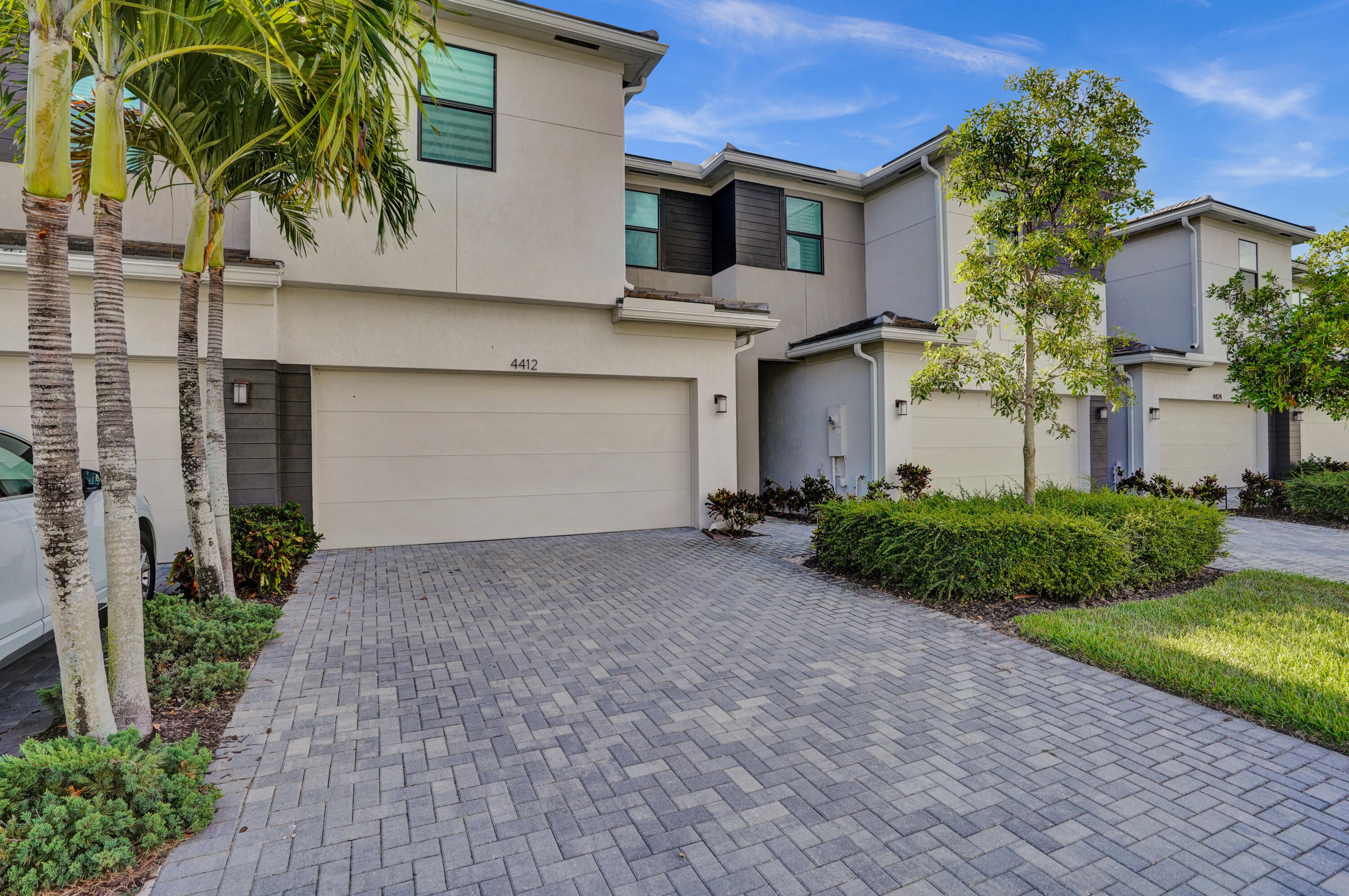 MLS #RX-11099981 image #1