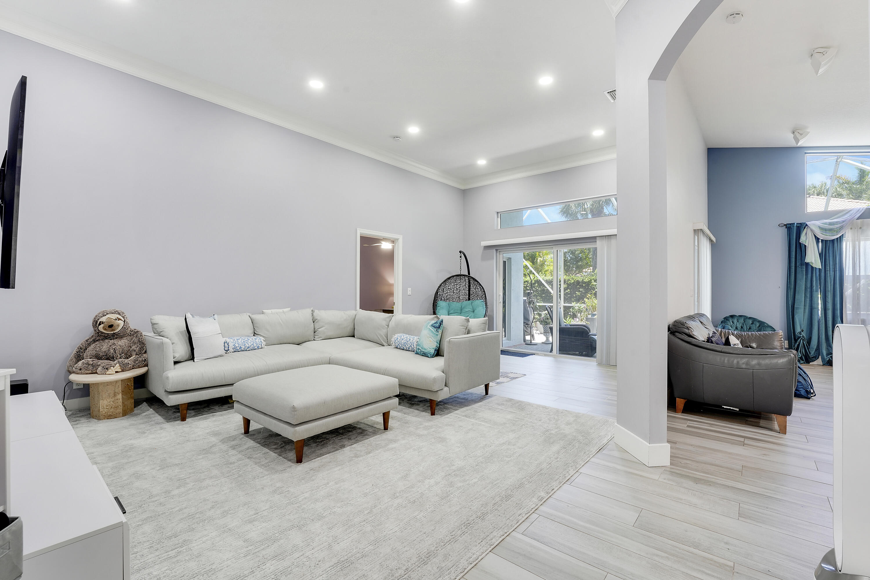 MLS #RX-11100278 image #1