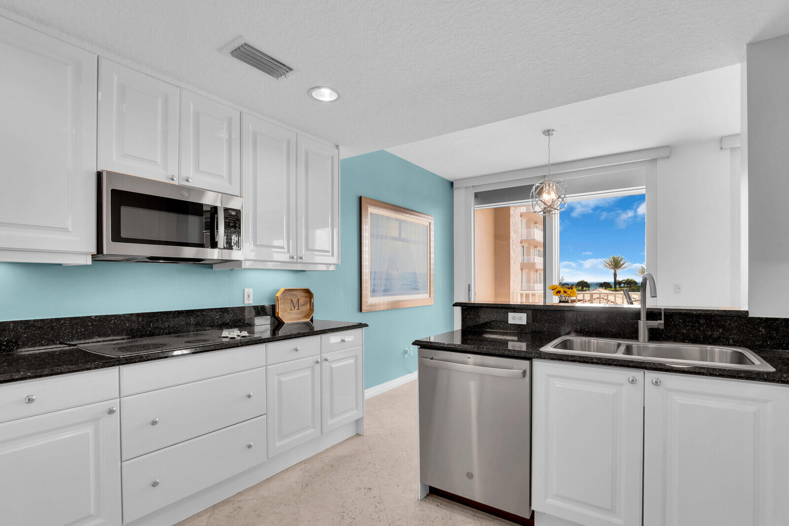 MLS #RX-10573619 image #10