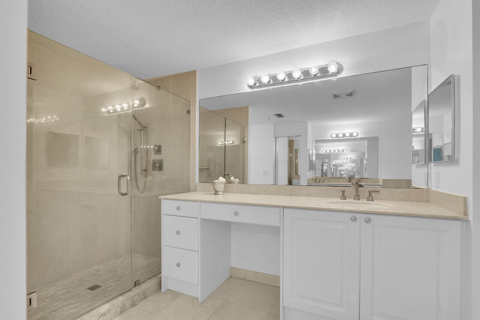 MLS #RX-10573619 image #15