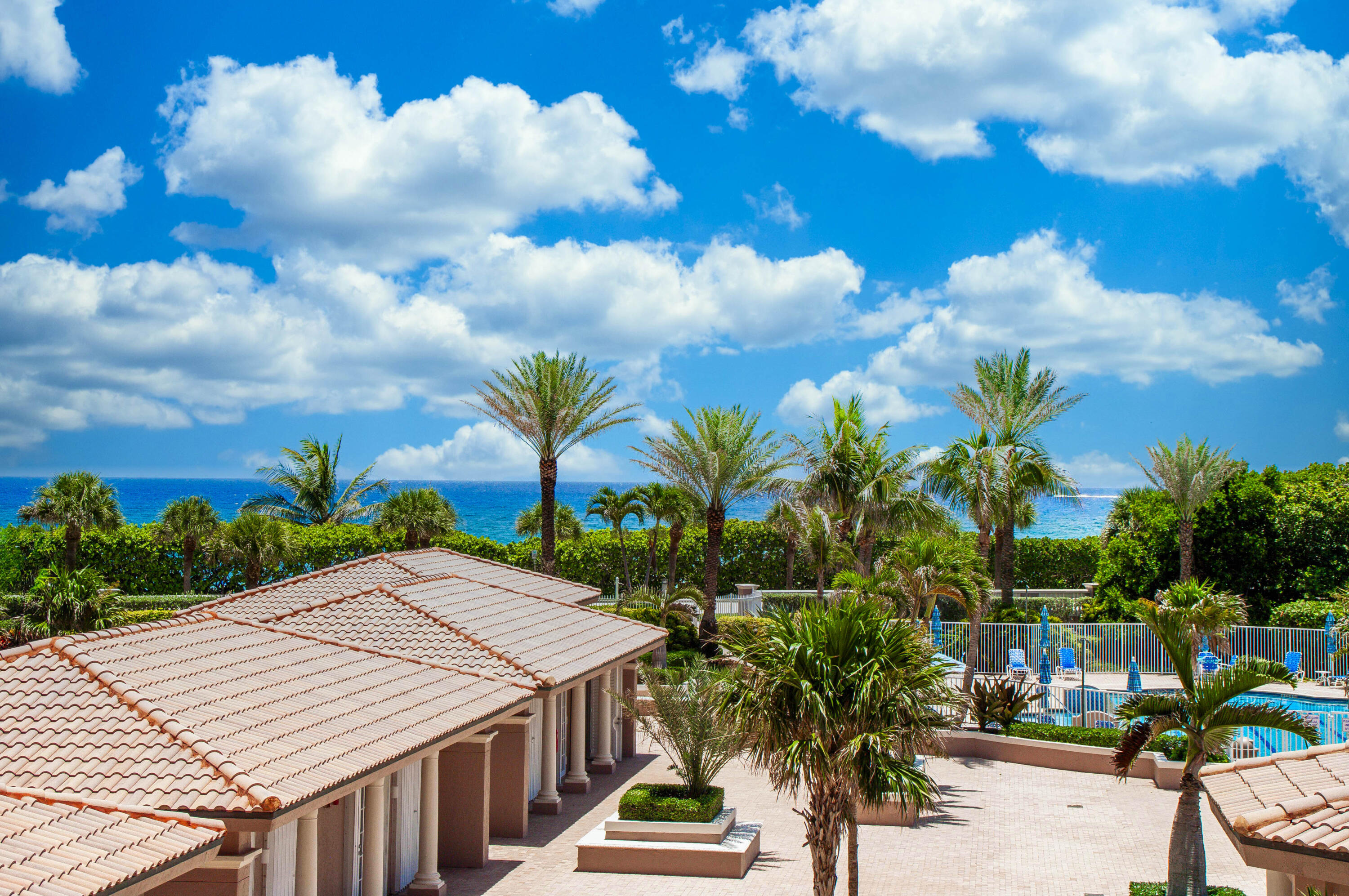 MLS #RX-10573619 image #2