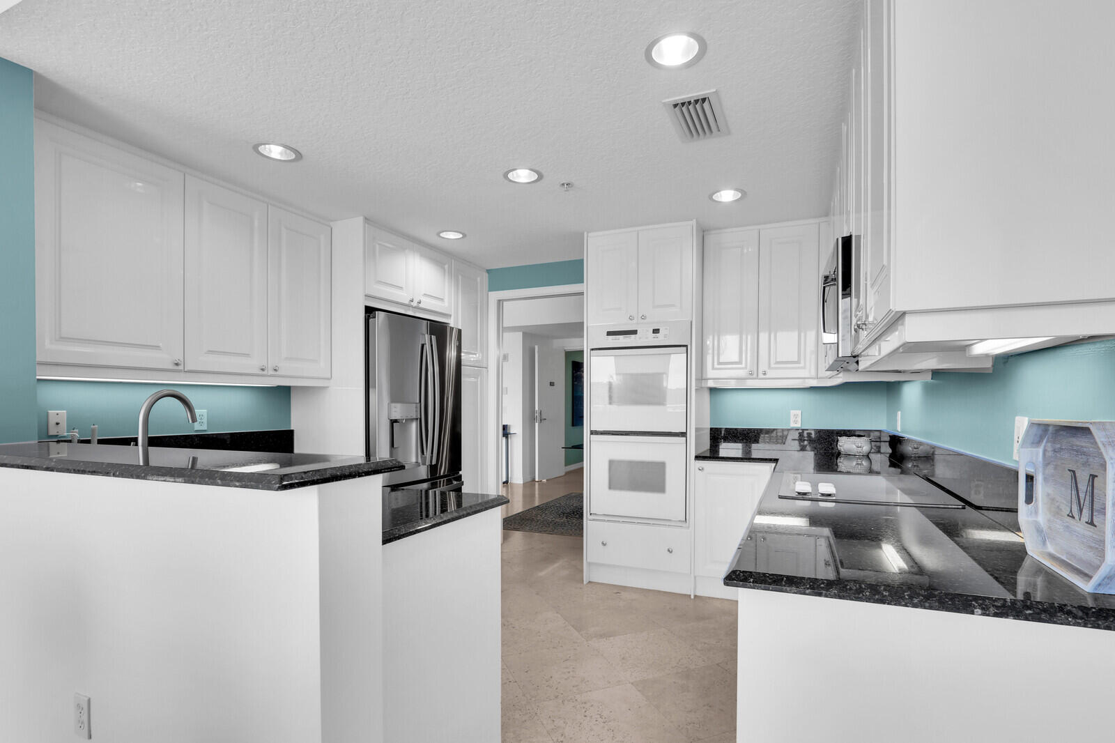 MLS #RX-10573619 image #8