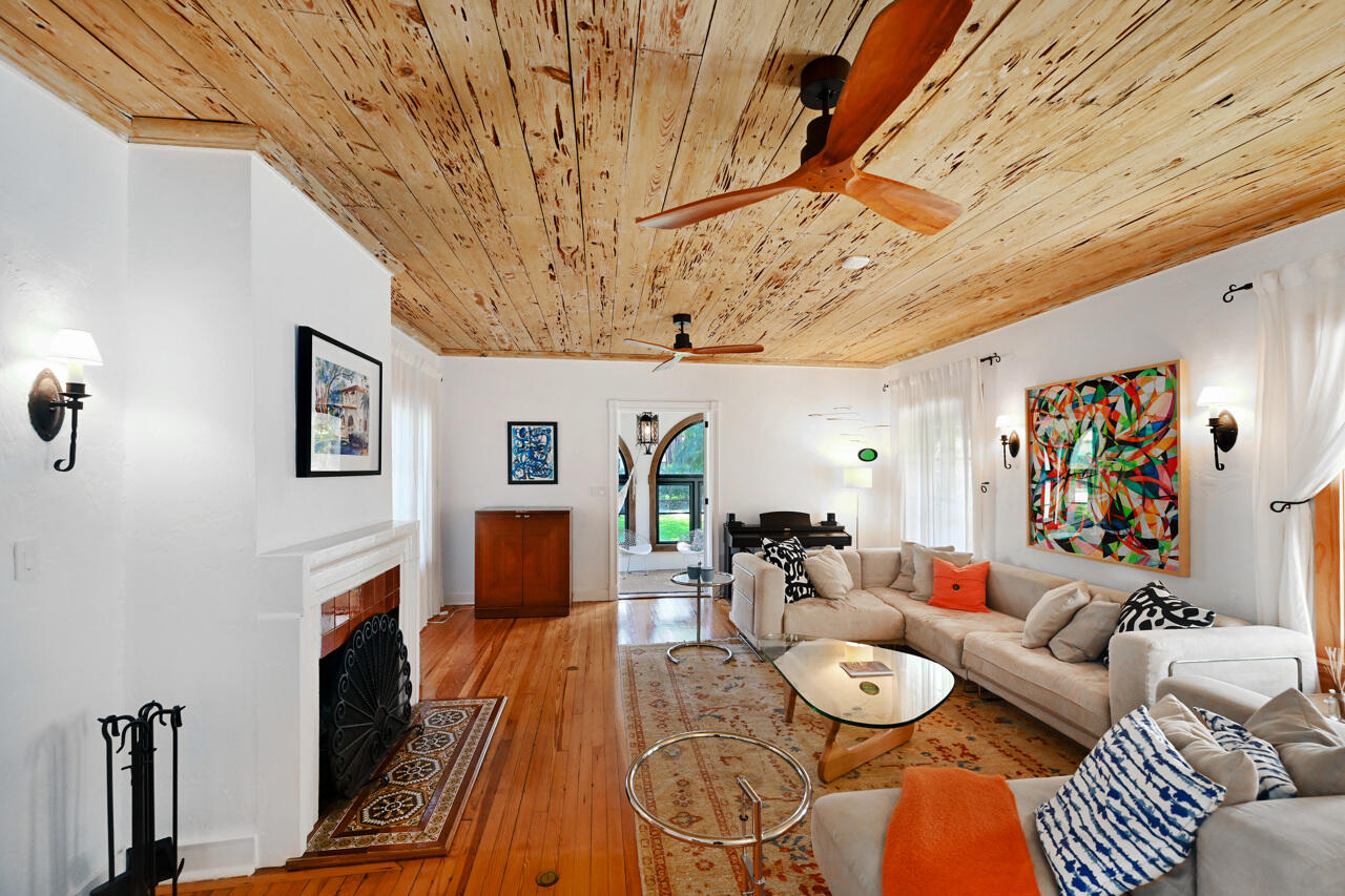 MLS #RX-11100385 image #10