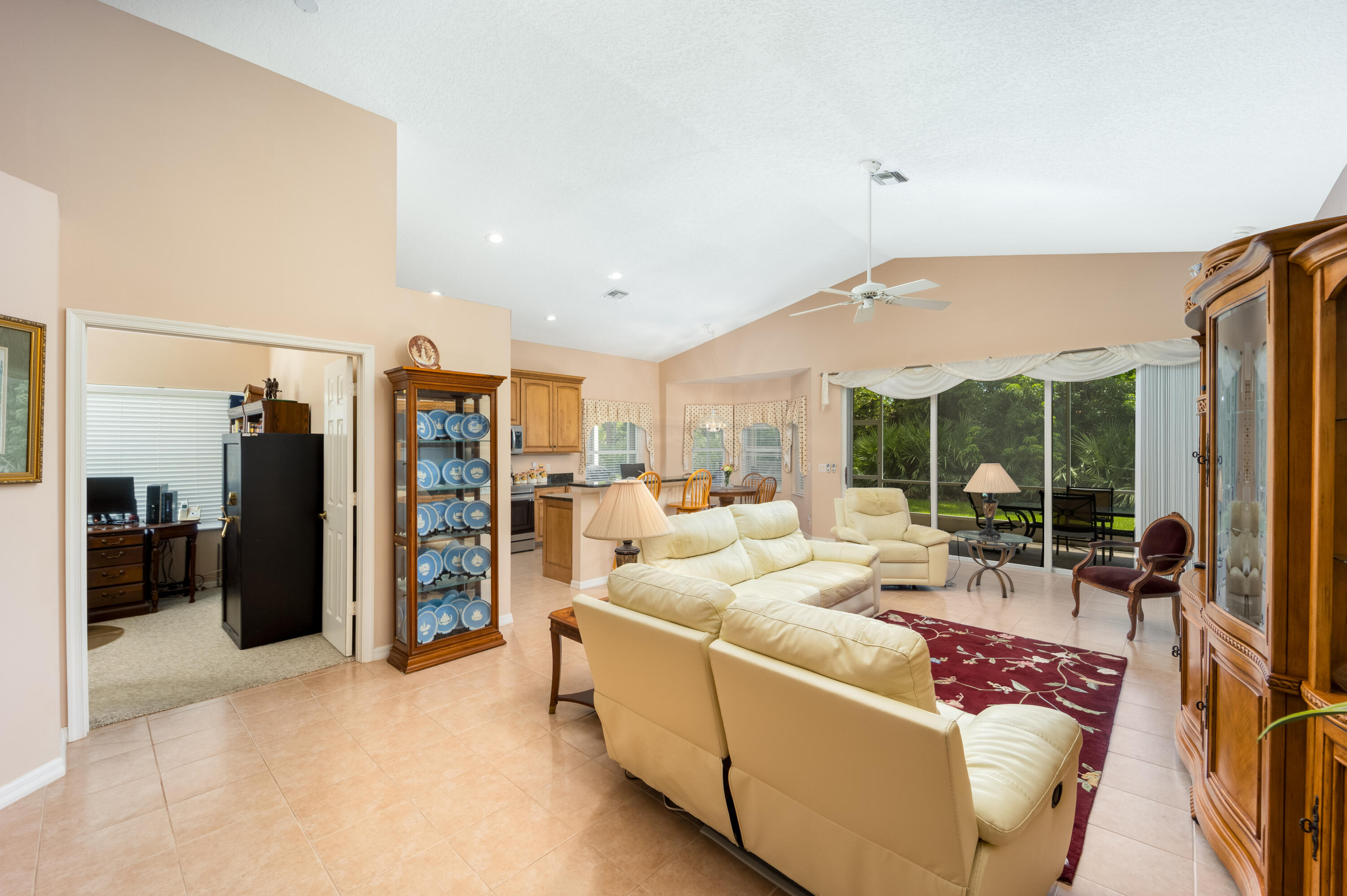 MLS #RX-11100404 image #3