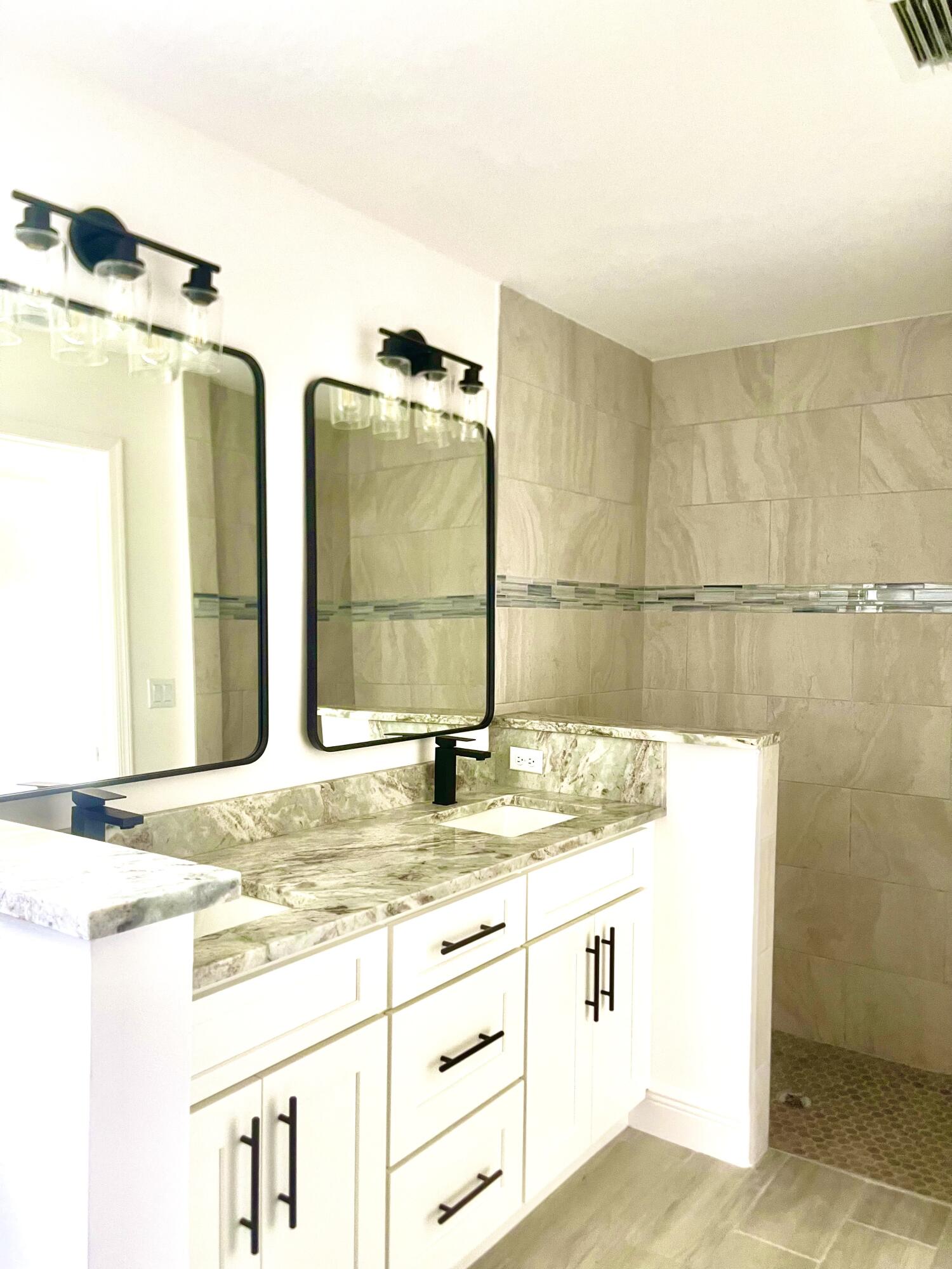 MLS #RX-11100622 image #9