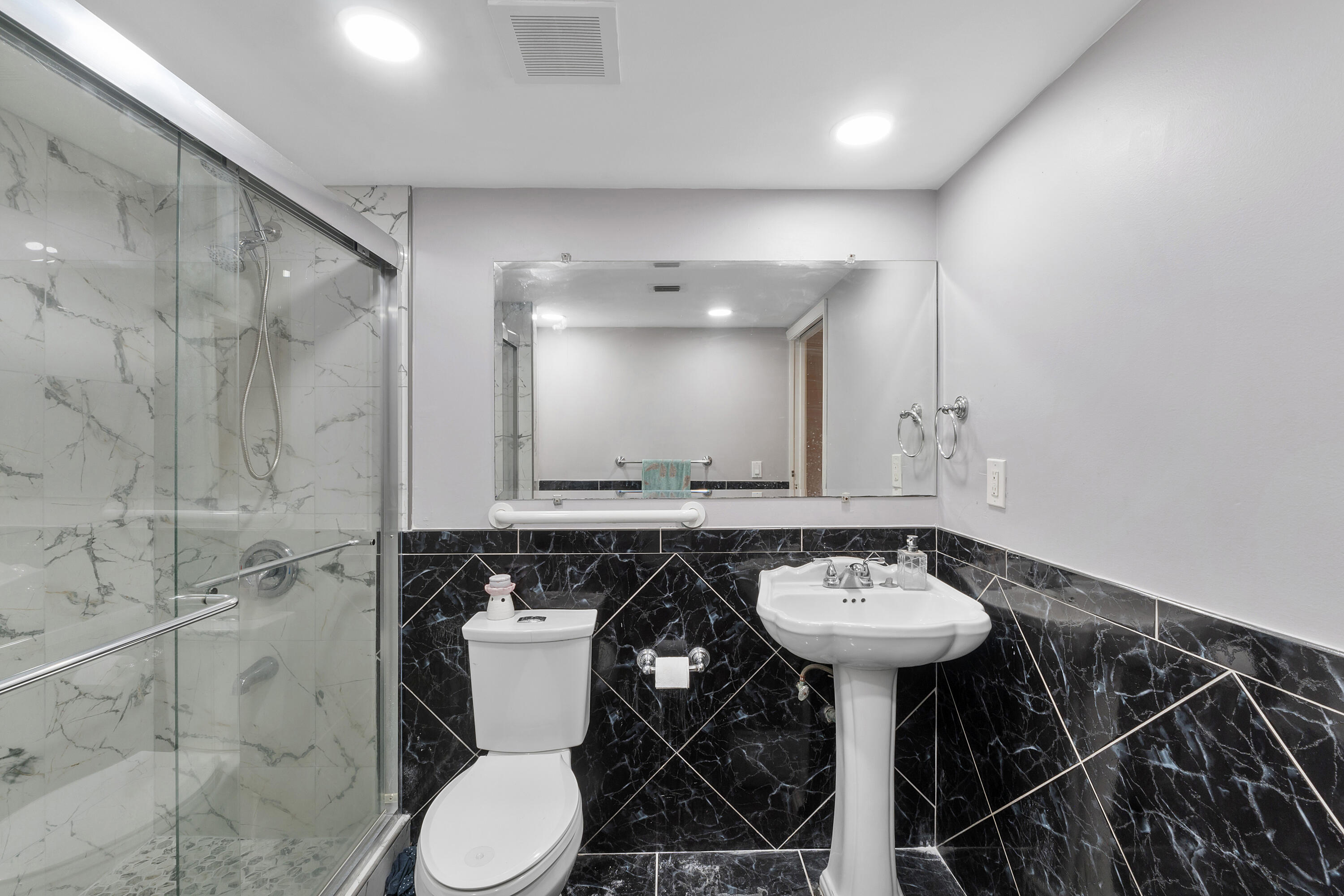 MLS #RX-11101234 image #16