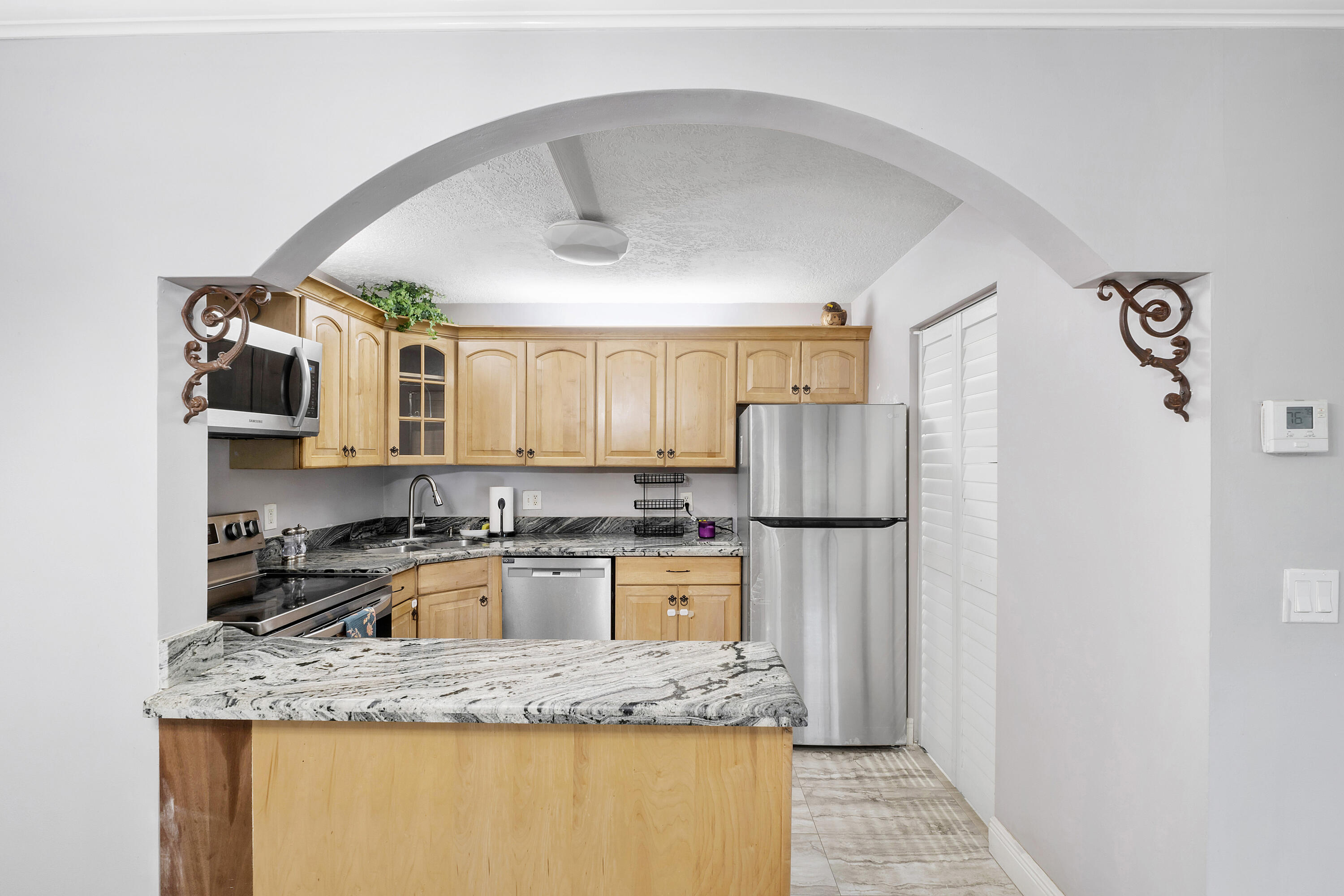 MLS #RX-11101234 image #9