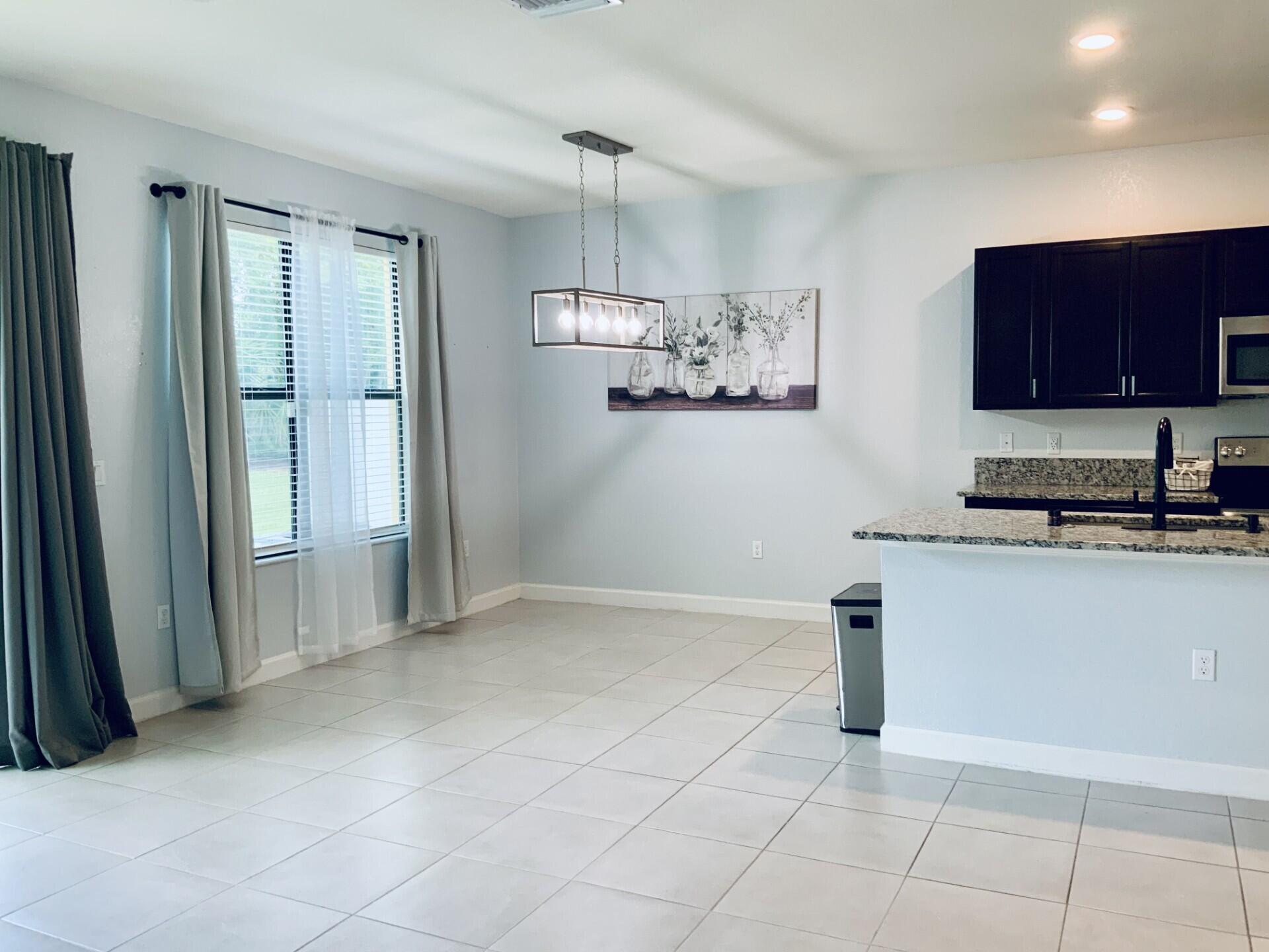 MLS #RX-11101287 image #10