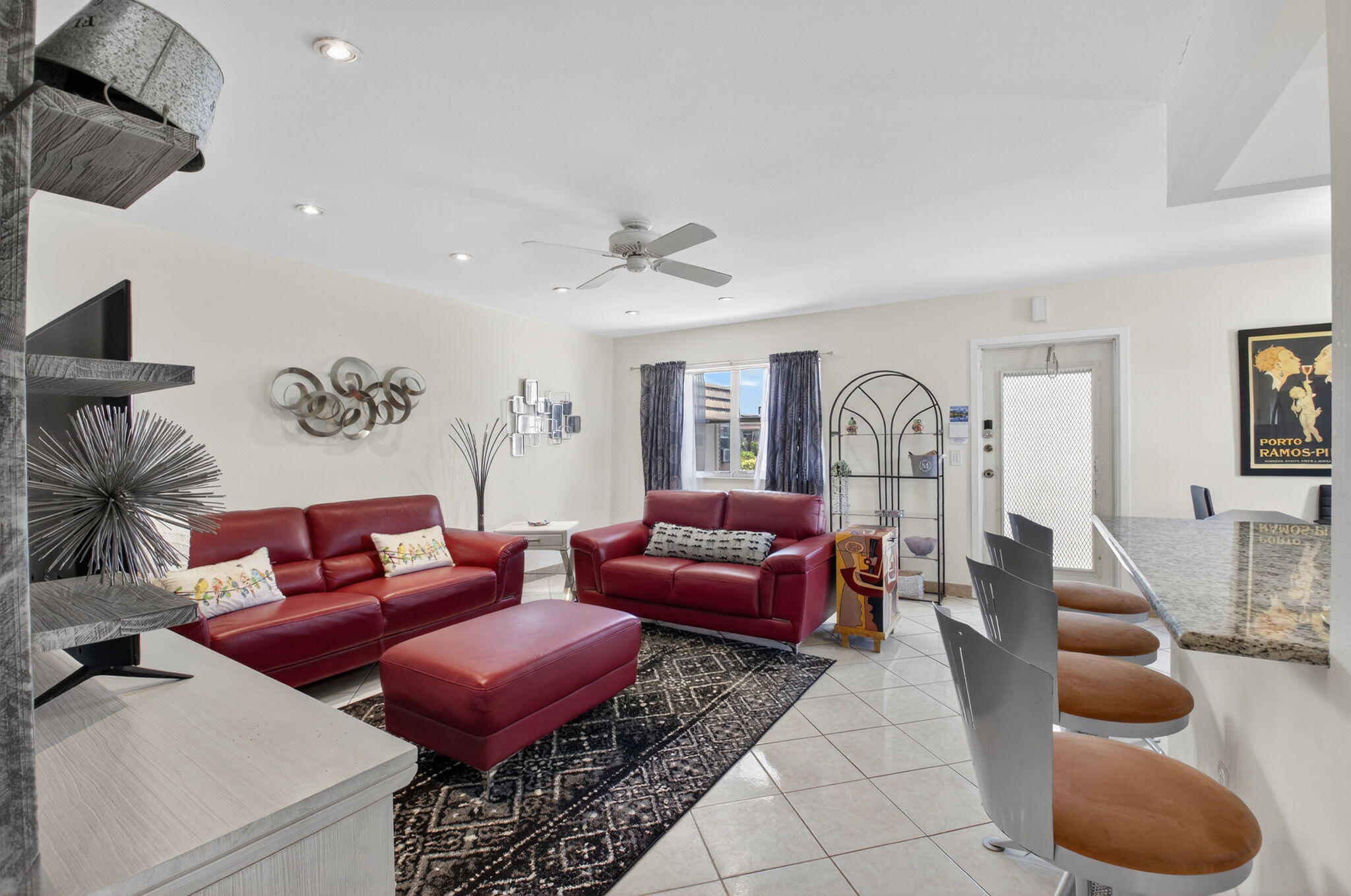 MLS #RX-11101576 image #2