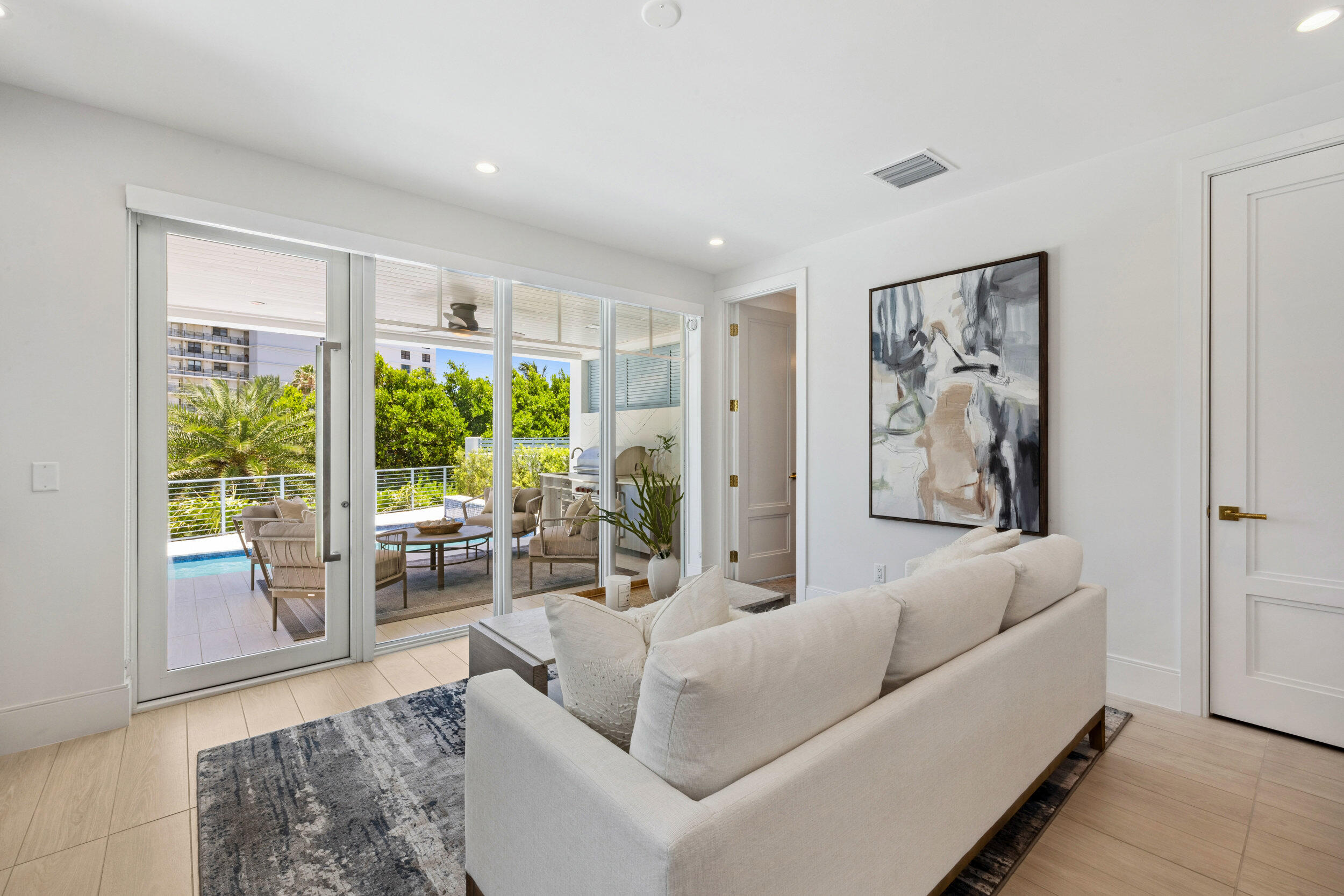 MLS #RX-11101975 image #2