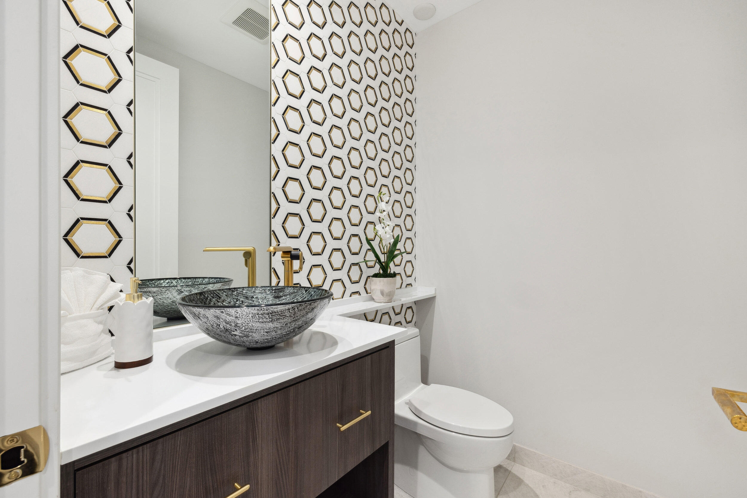 MLS #RX-11101975 image #37