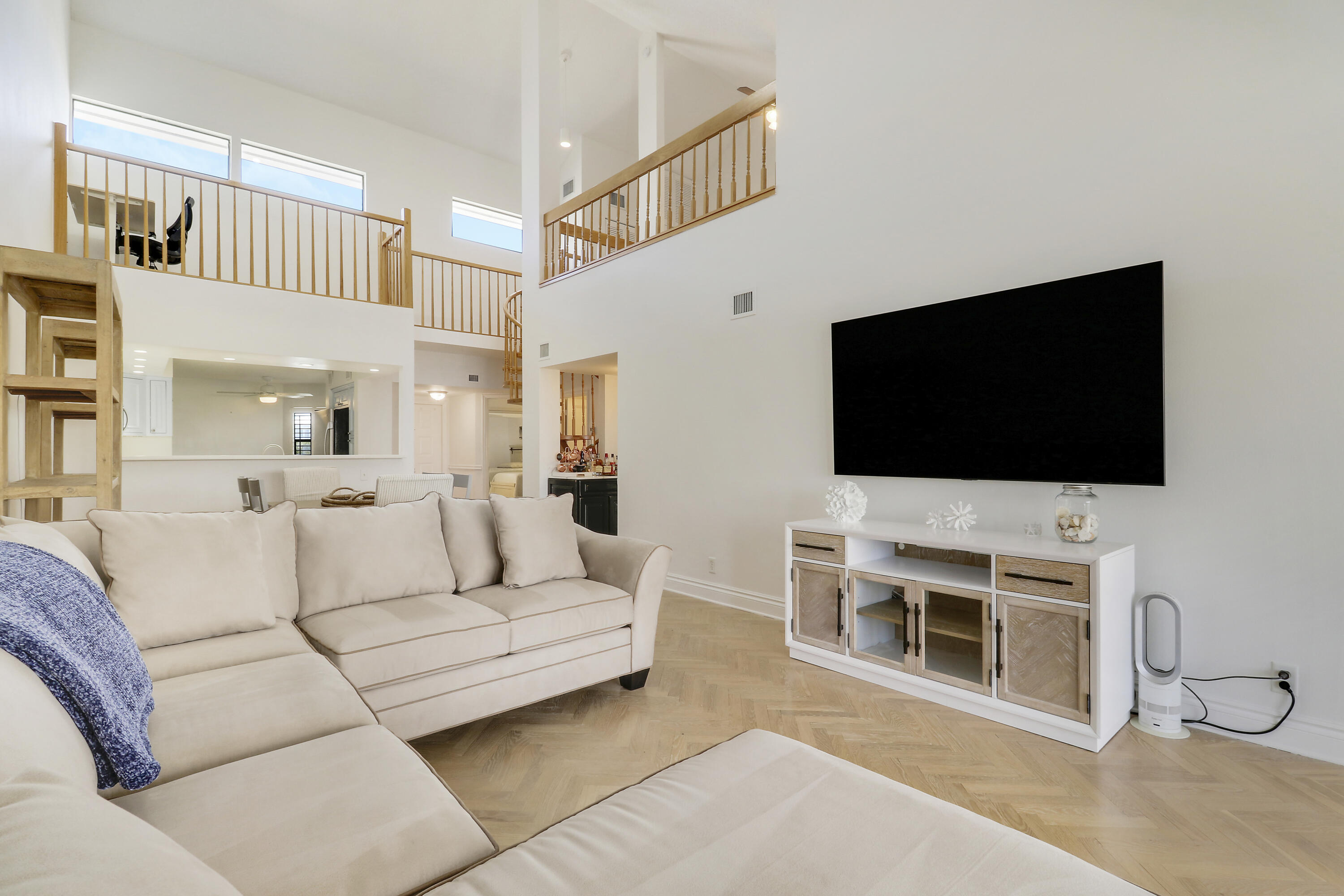 MLS #RX-11102740 image #13