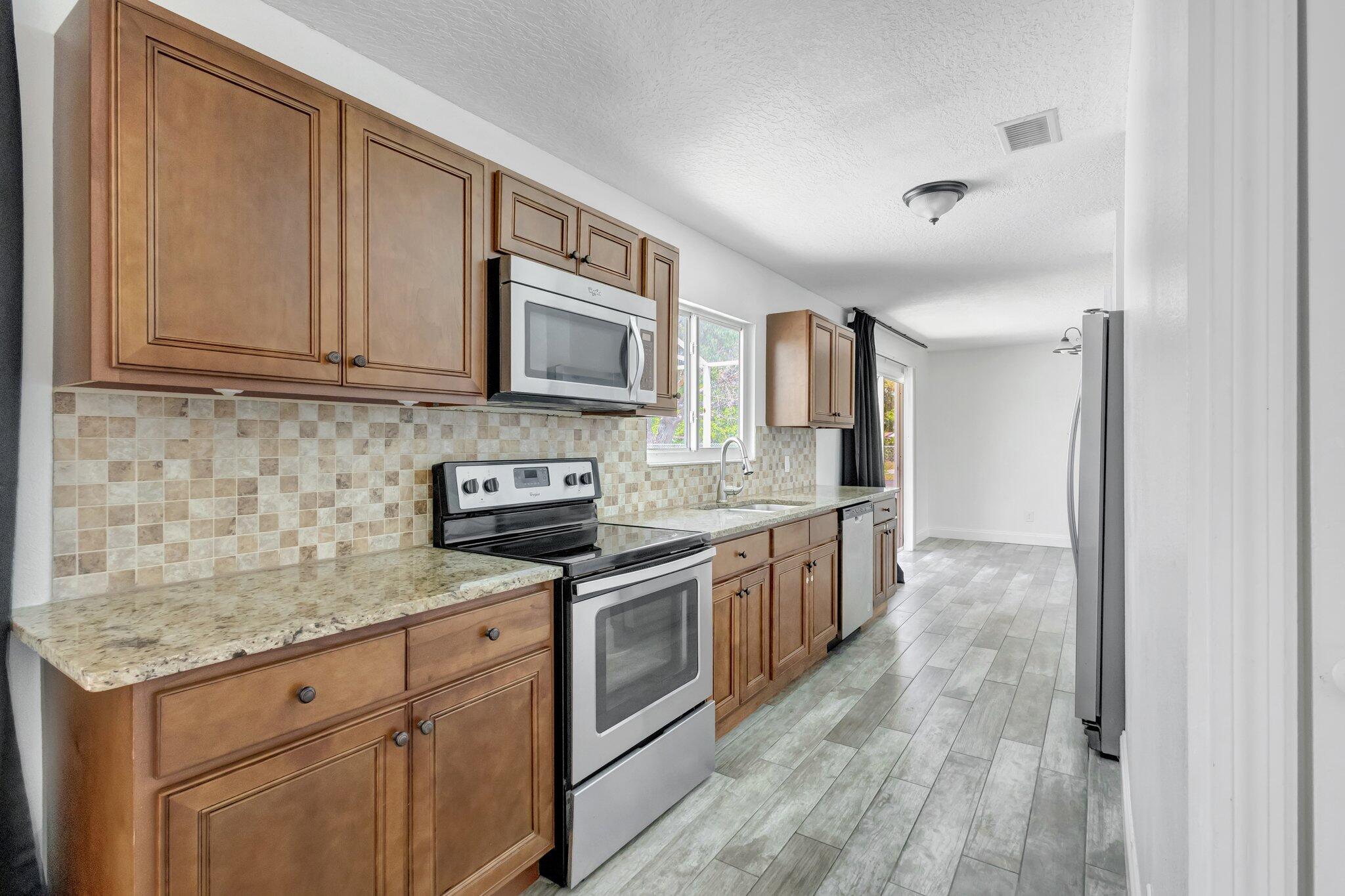 MLS #RX-10686896 image #17