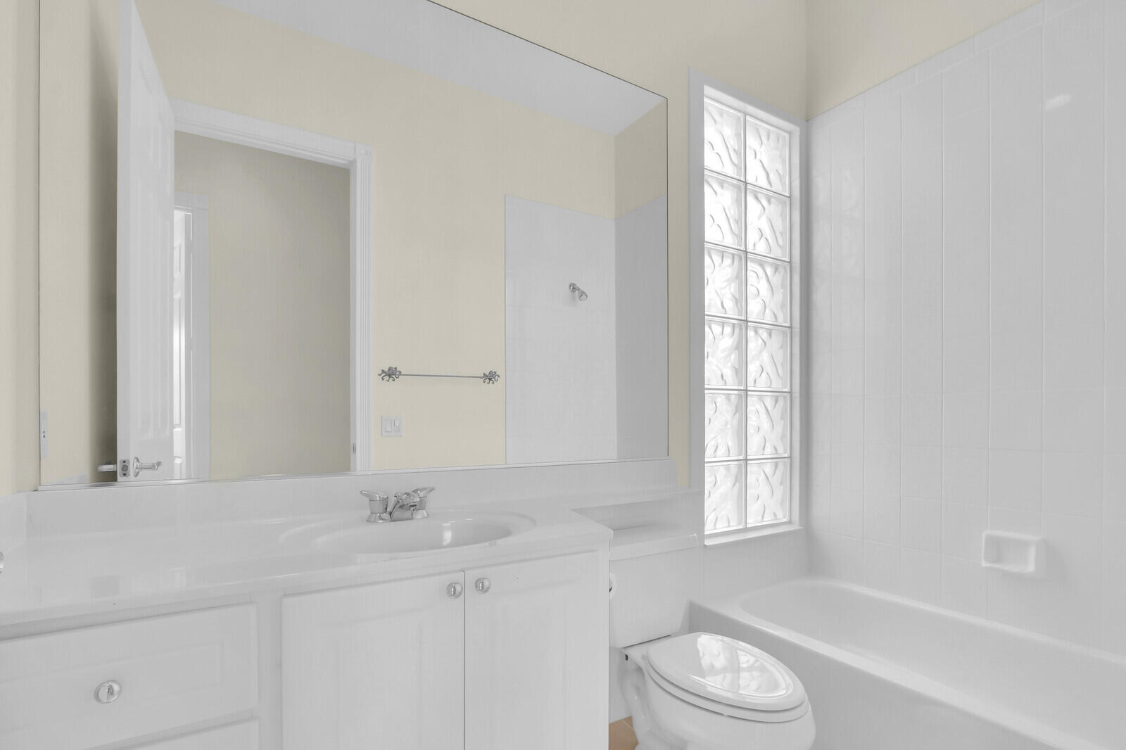 MLS #RX-11102868 image #38