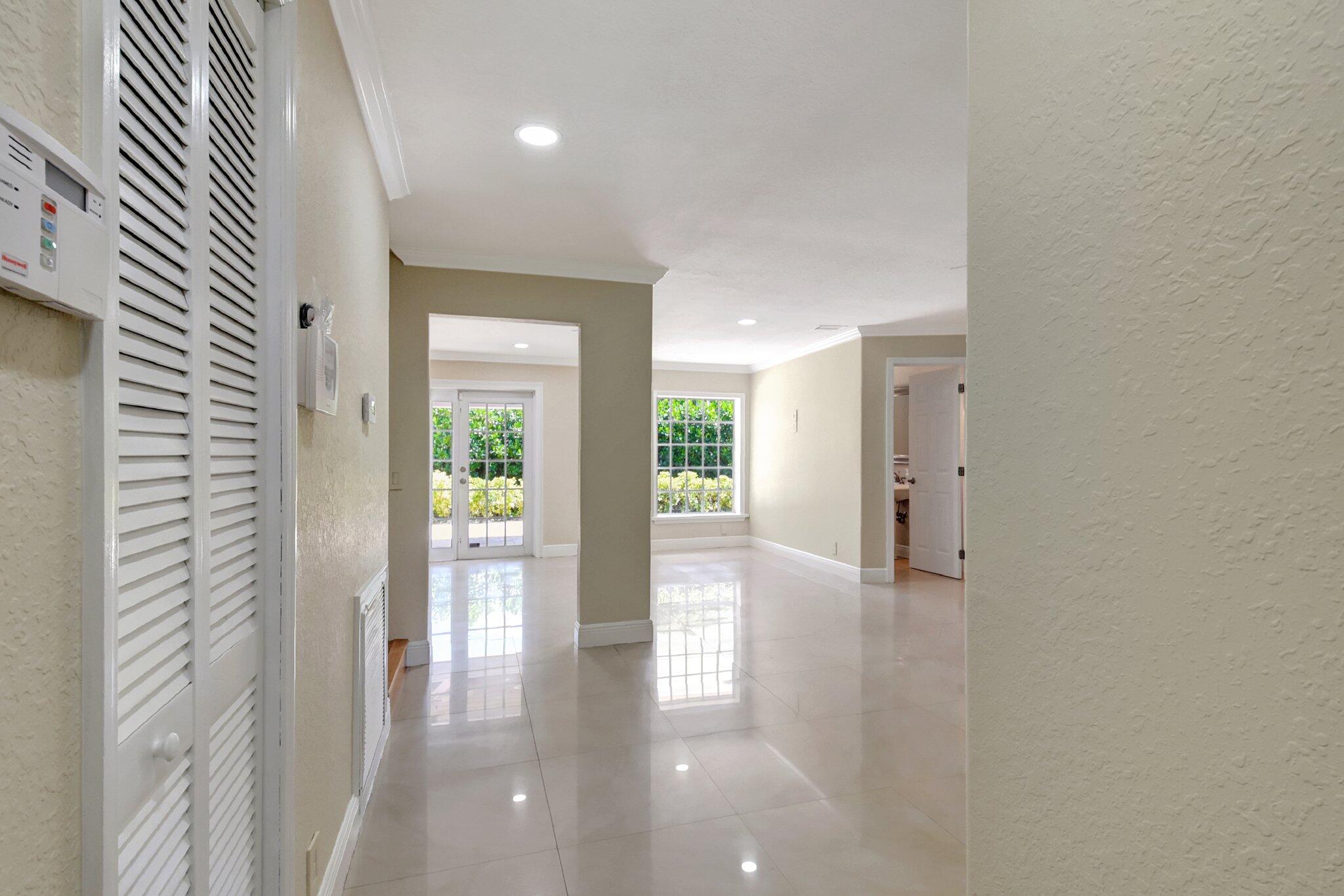 MLS #RX-11103263 image #4