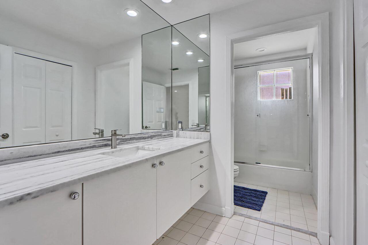 MLS #RX-11103548 image #16