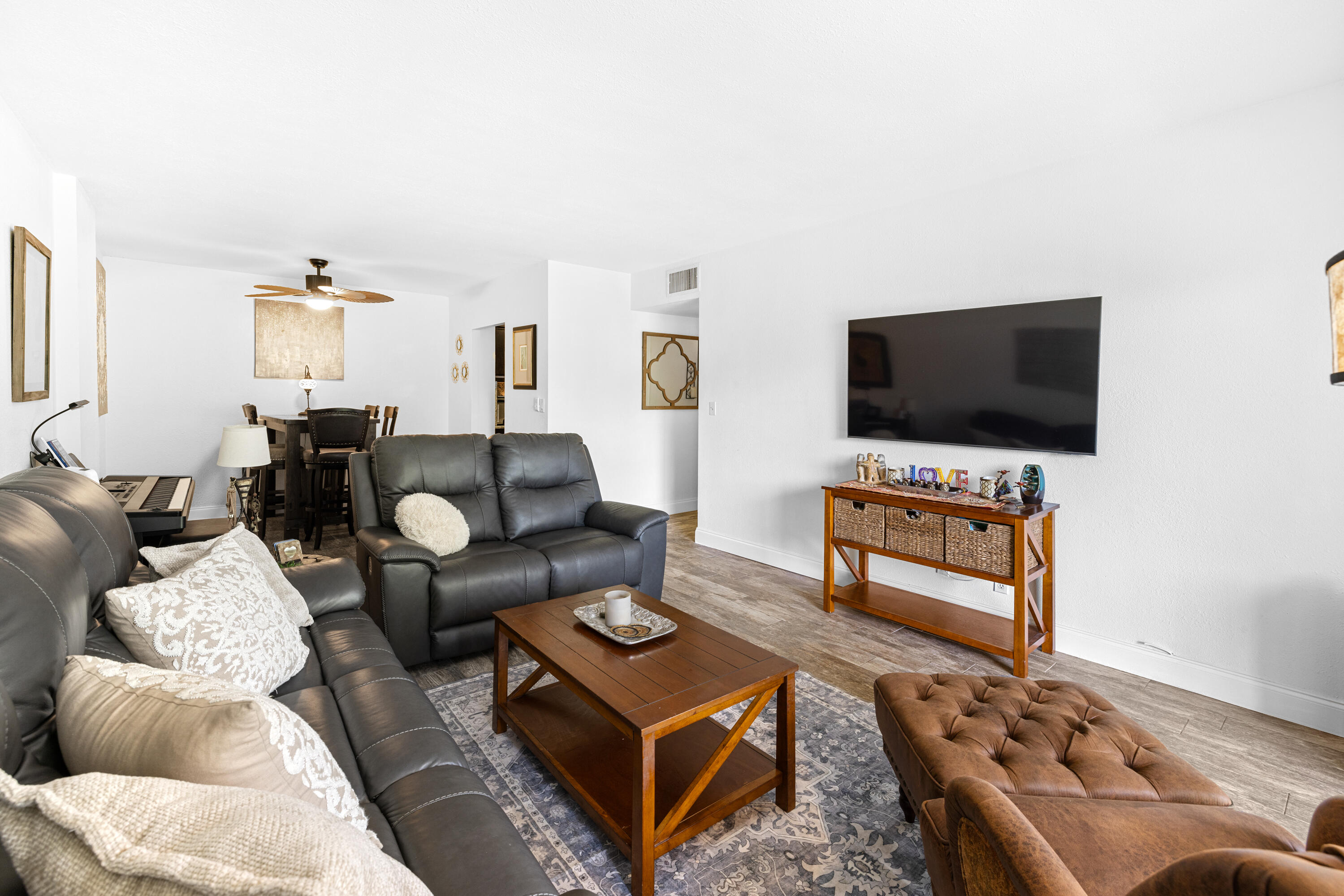 MLS #RX-11103686 image #4