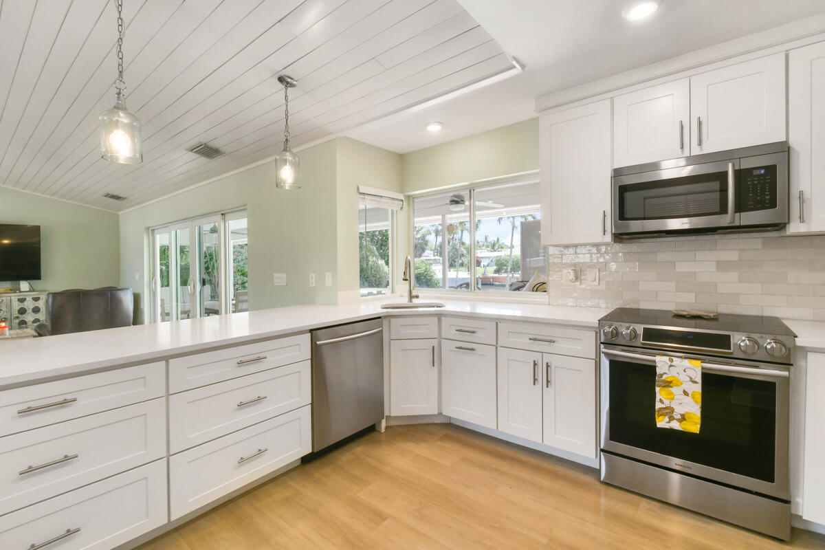 MLS #RX-11103726 image #11