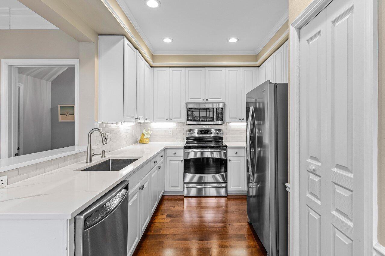 MLS #RX-11103760 image #11