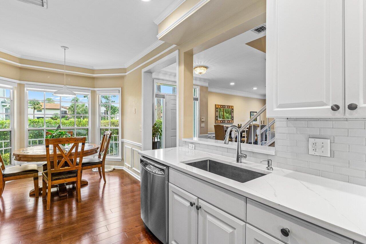 MLS #RX-11103760 image #12