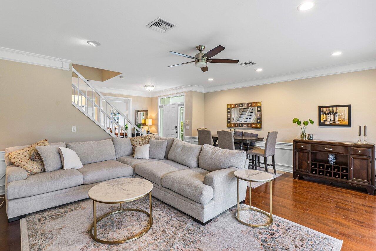 MLS #RX-11103760 image #3