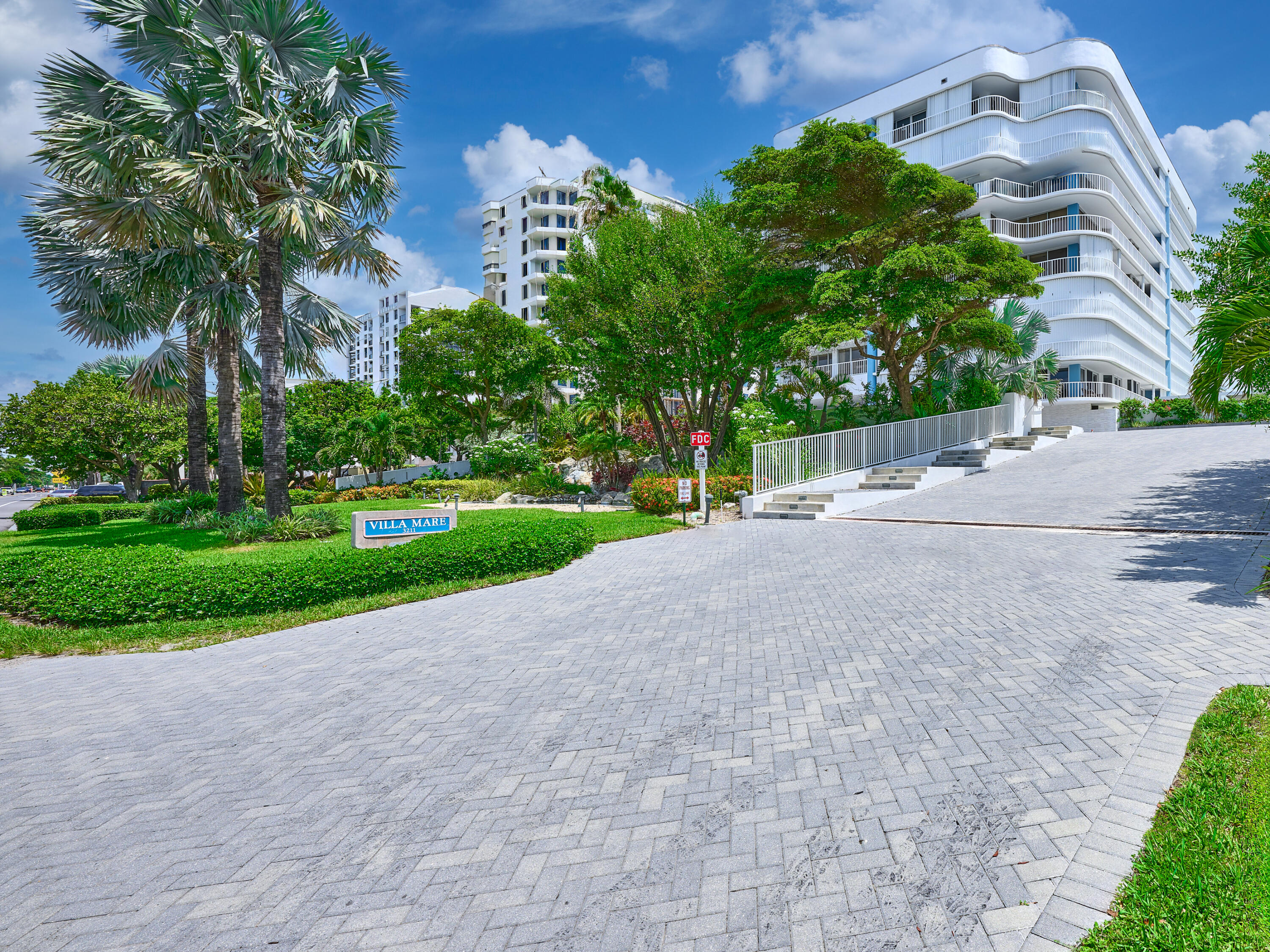 MLS #RX-11103839 image #1