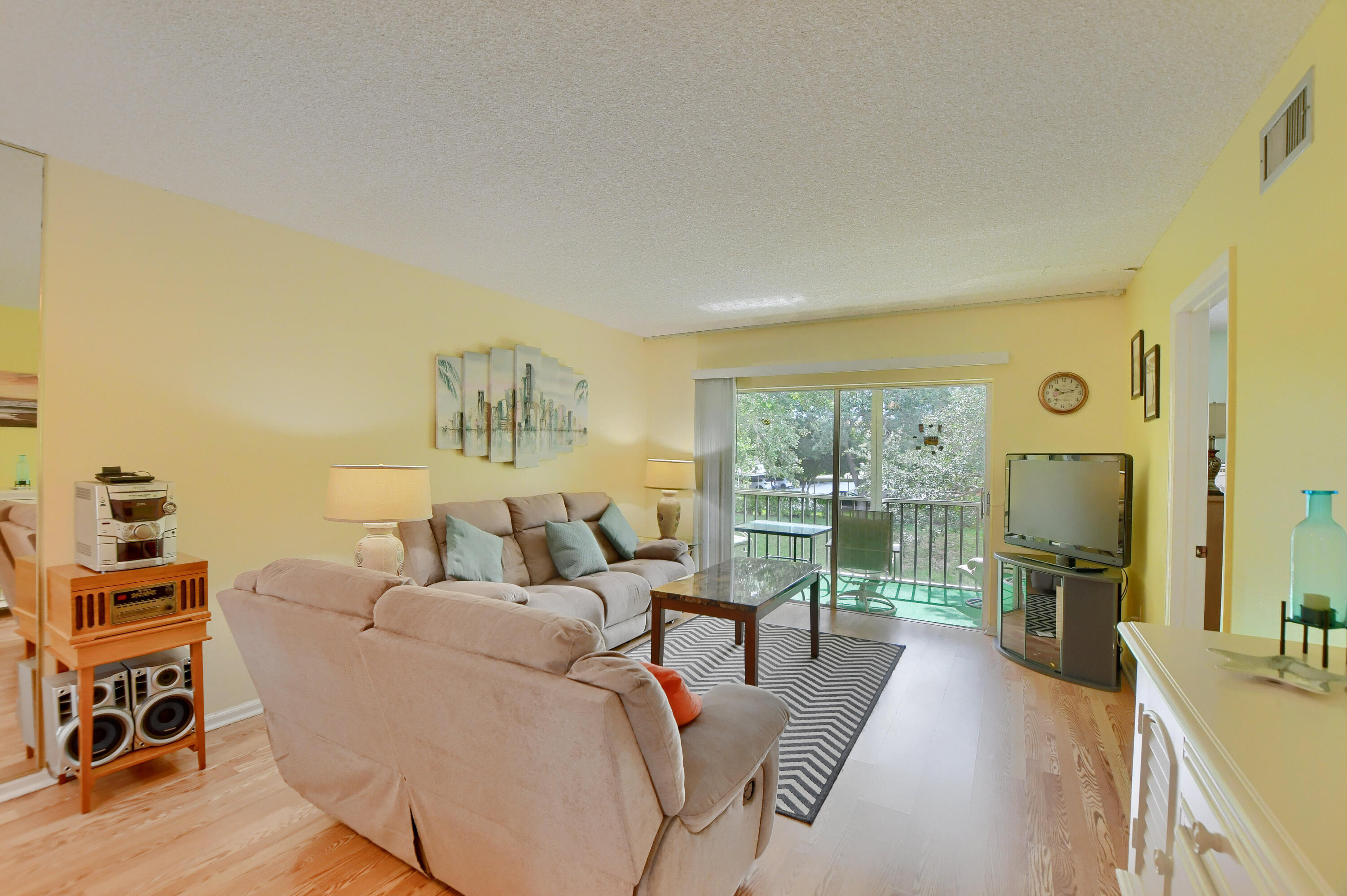 MLS #RX-11103865 image #6