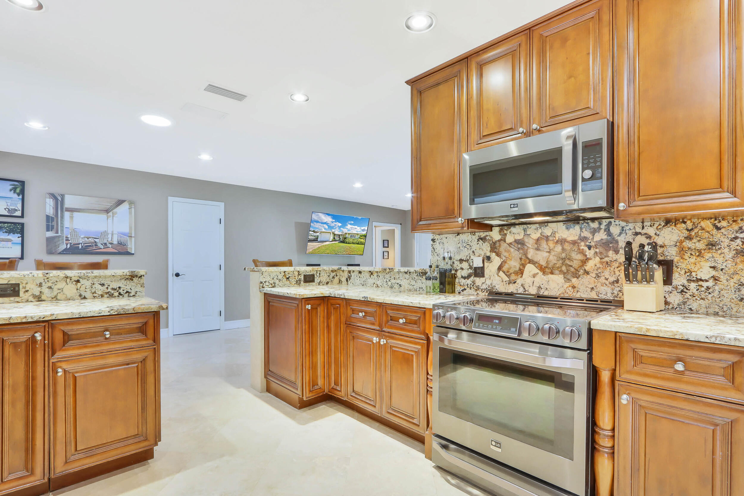 MLS #RX-11103879 image #10