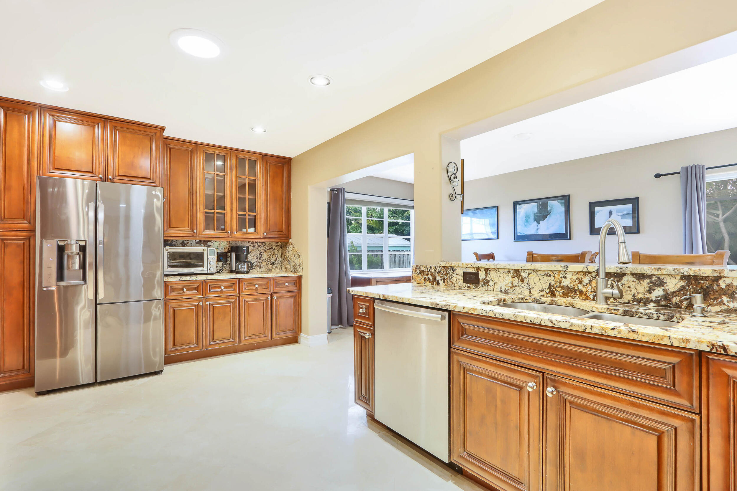 MLS #RX-11103879 image #9