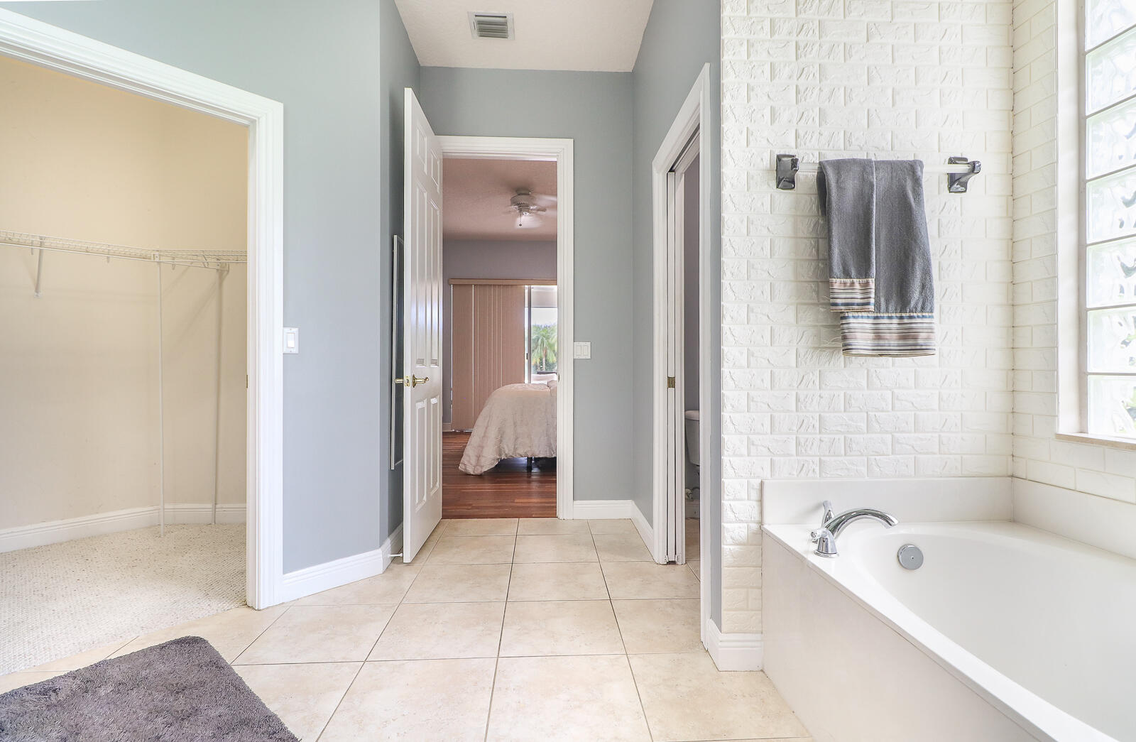 MLS #RX-11104459 image #30