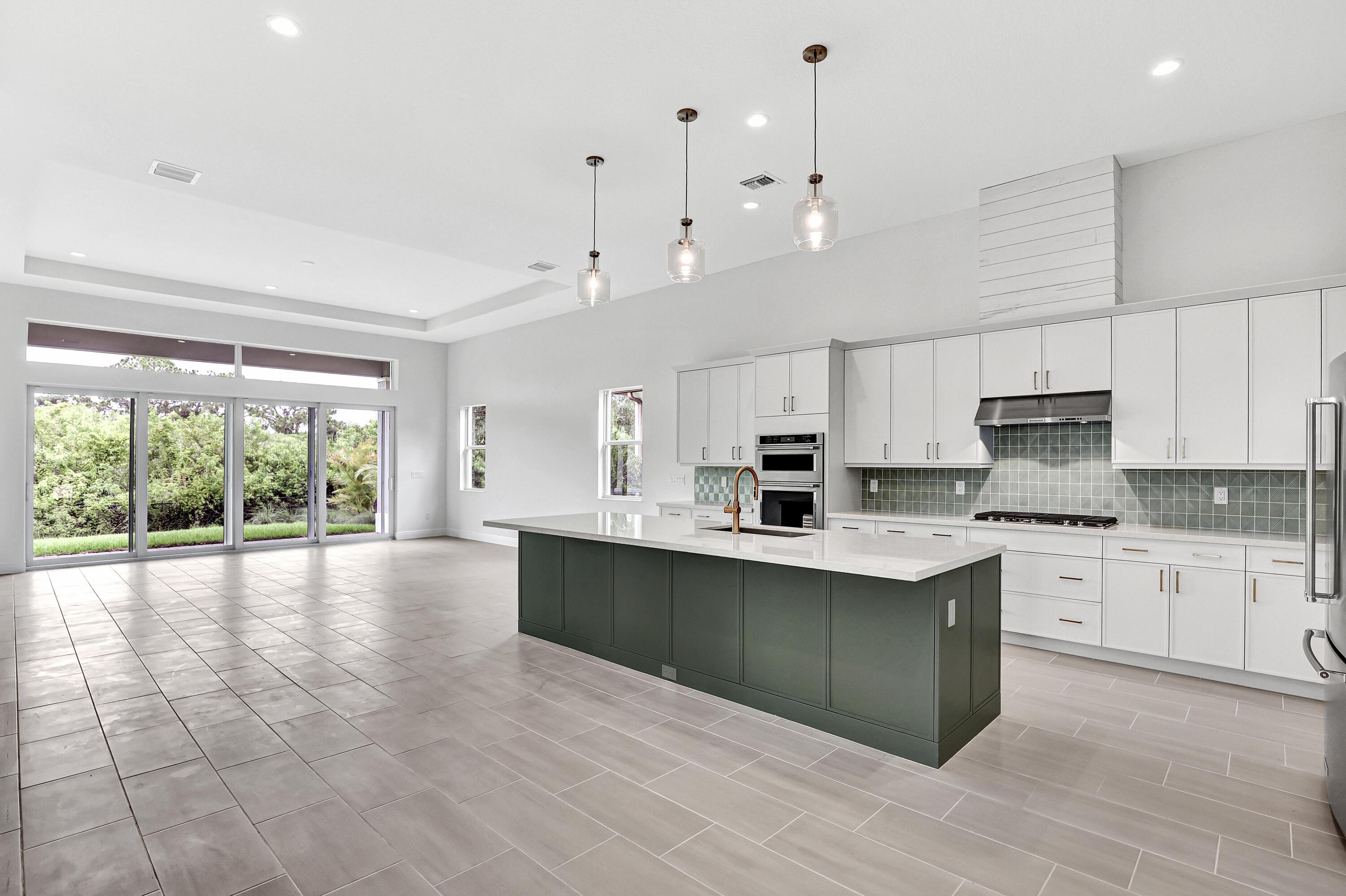 MLS #RX-11062848 image #2