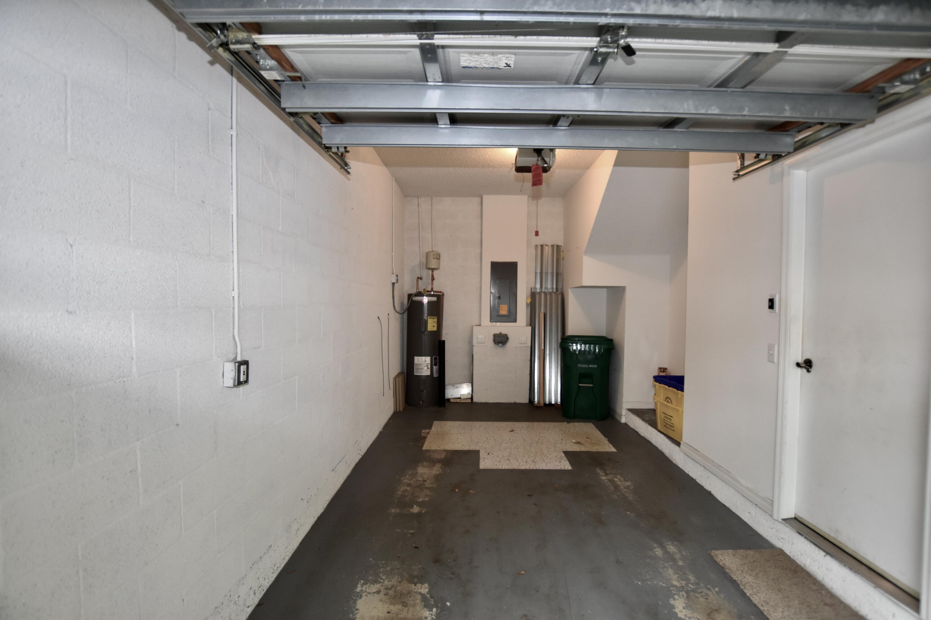 MLS #RX-10452158 image #23