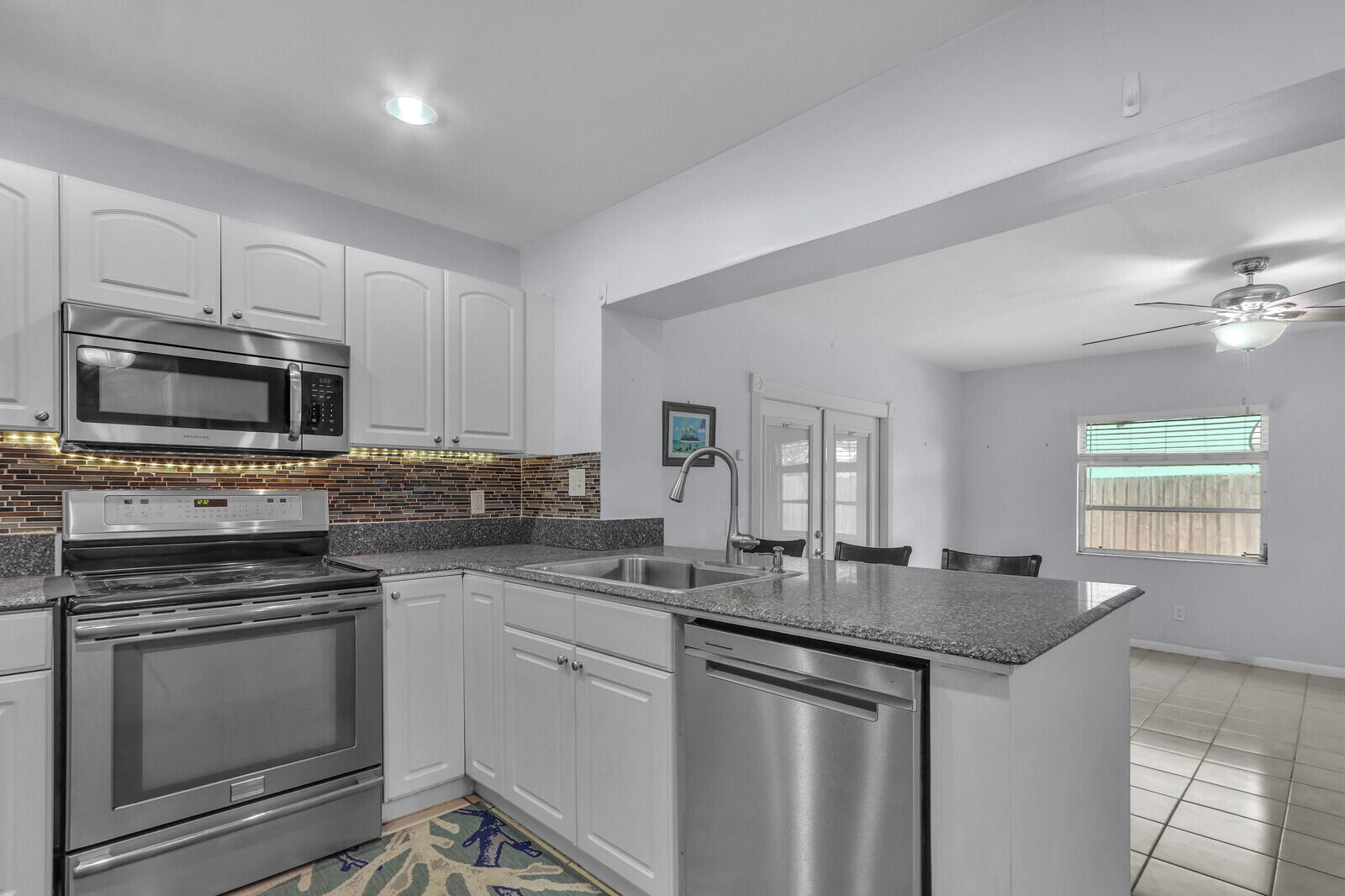 MLS #RX-11106153 image #10