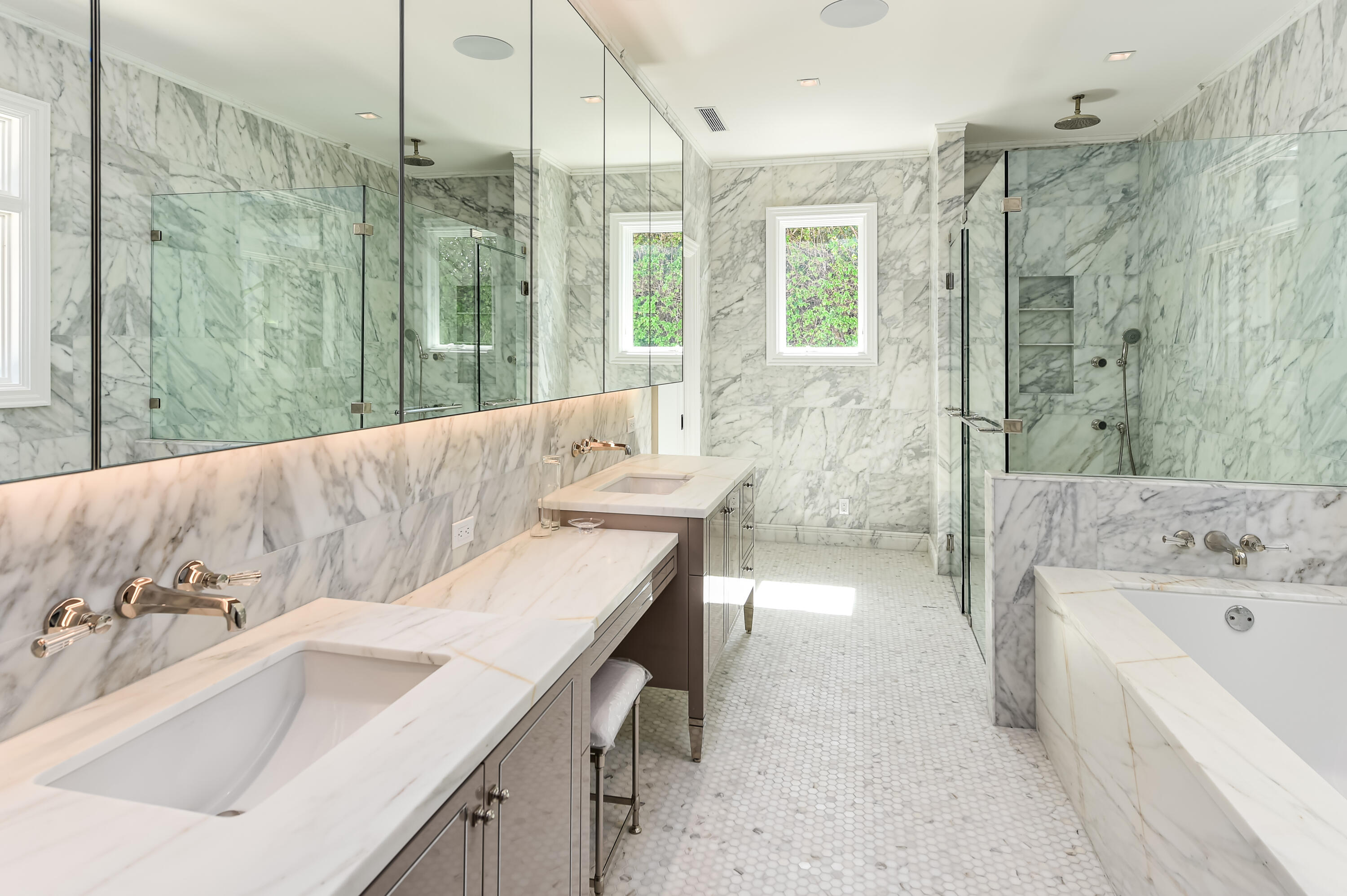 MLS #RX-11106446 image #9