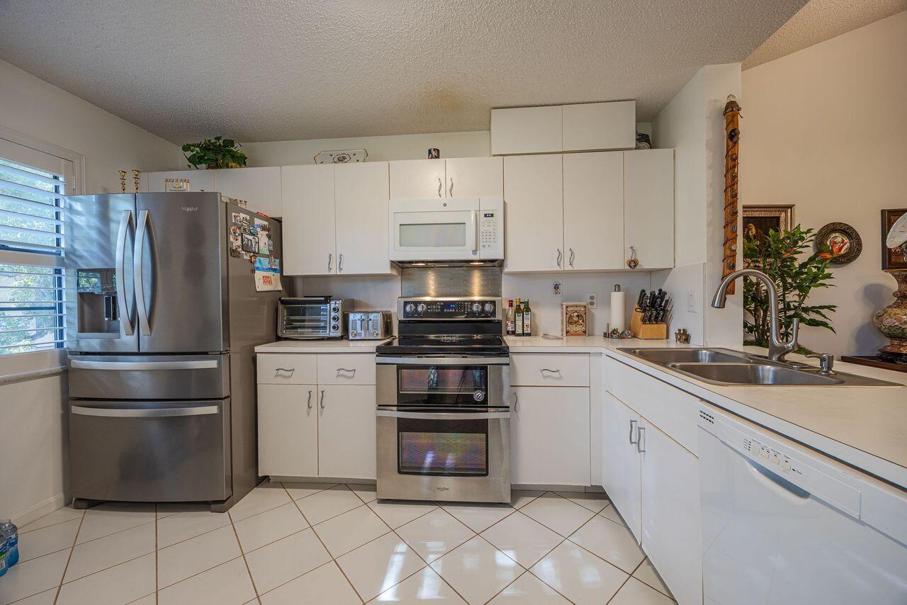 MLS #RX-11106695 image #4