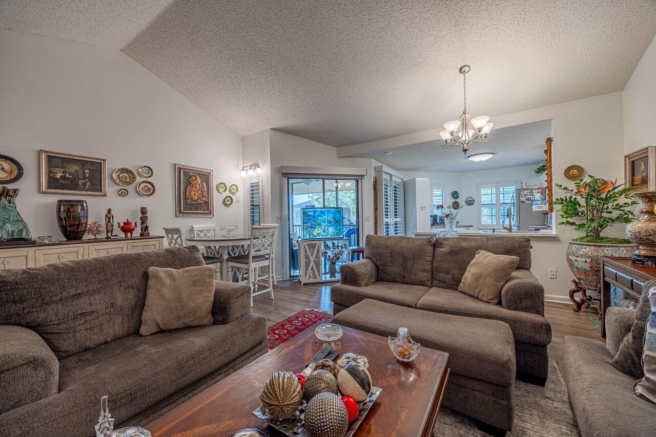 MLS #RX-11106695 image #6