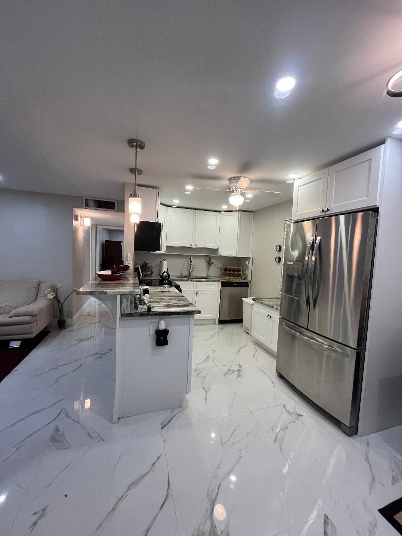 MLS #RX-11107501 image #2