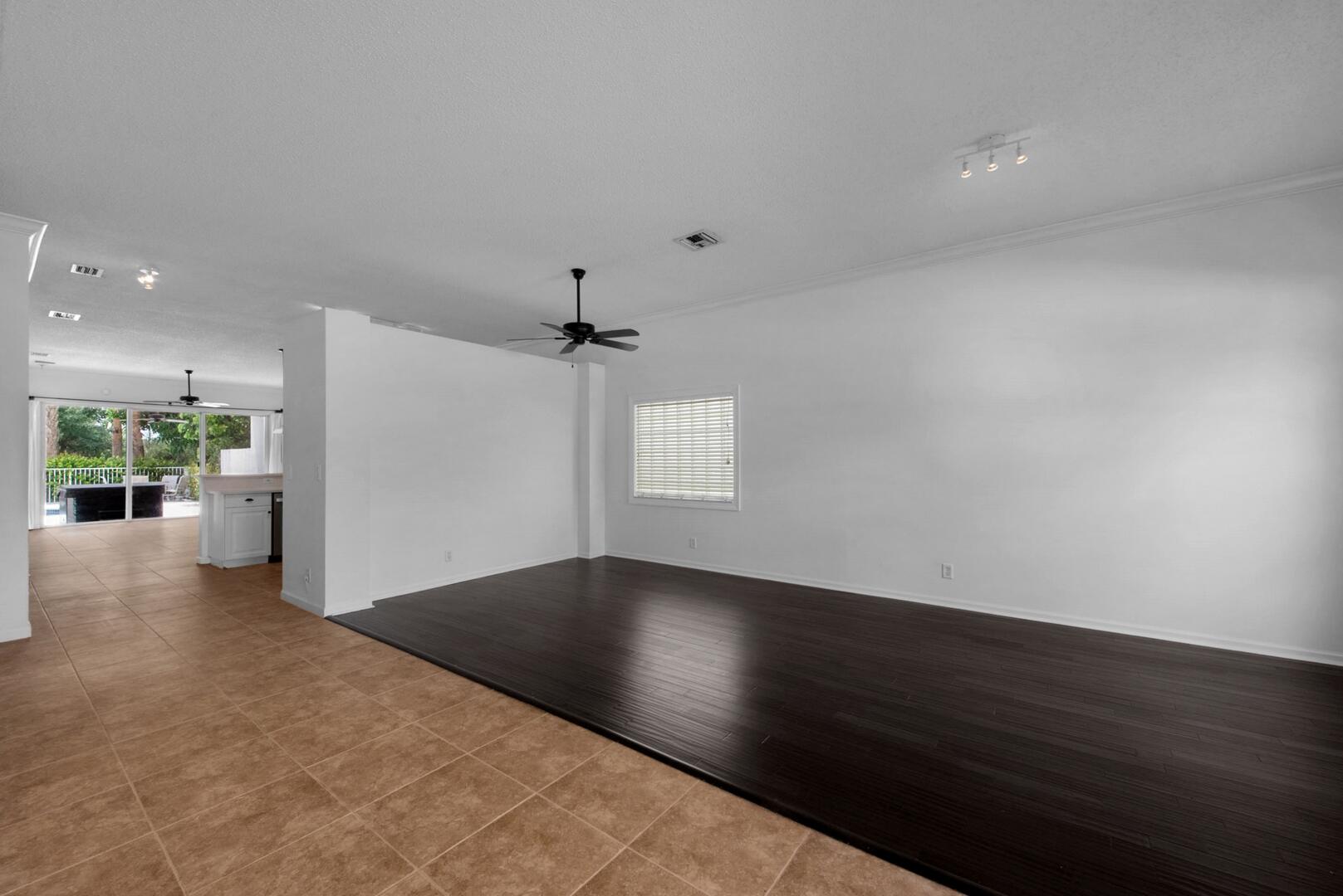 MLS #RX-11107509 image #7