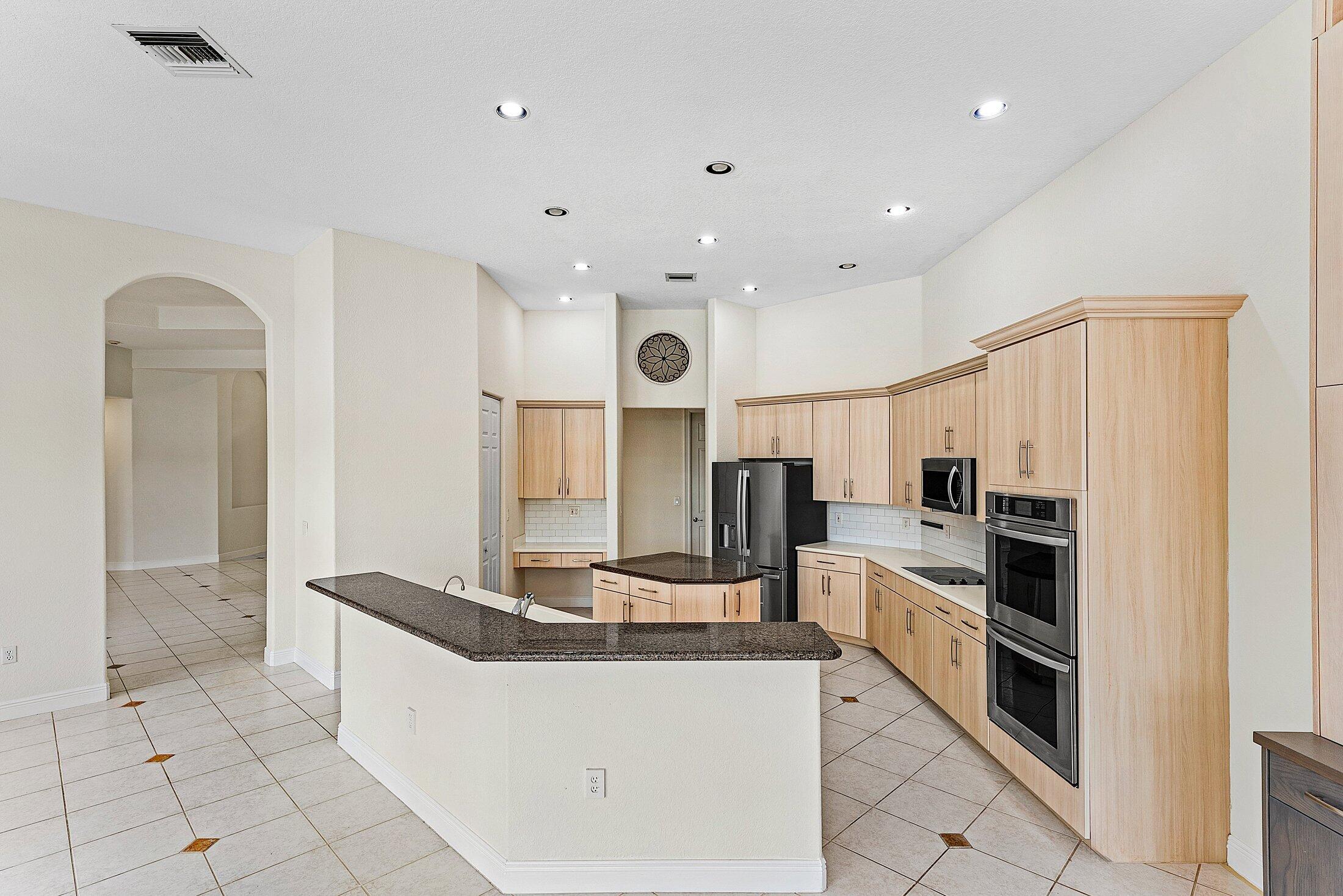 MLS #RX-11107732 image #4