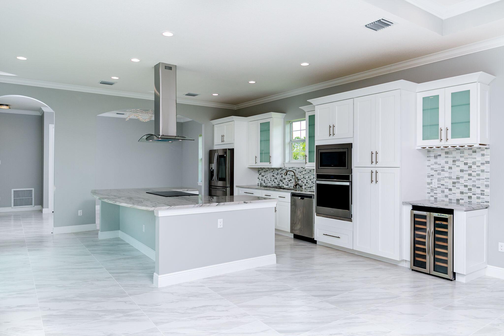 MLS #RX-10253280 image #9