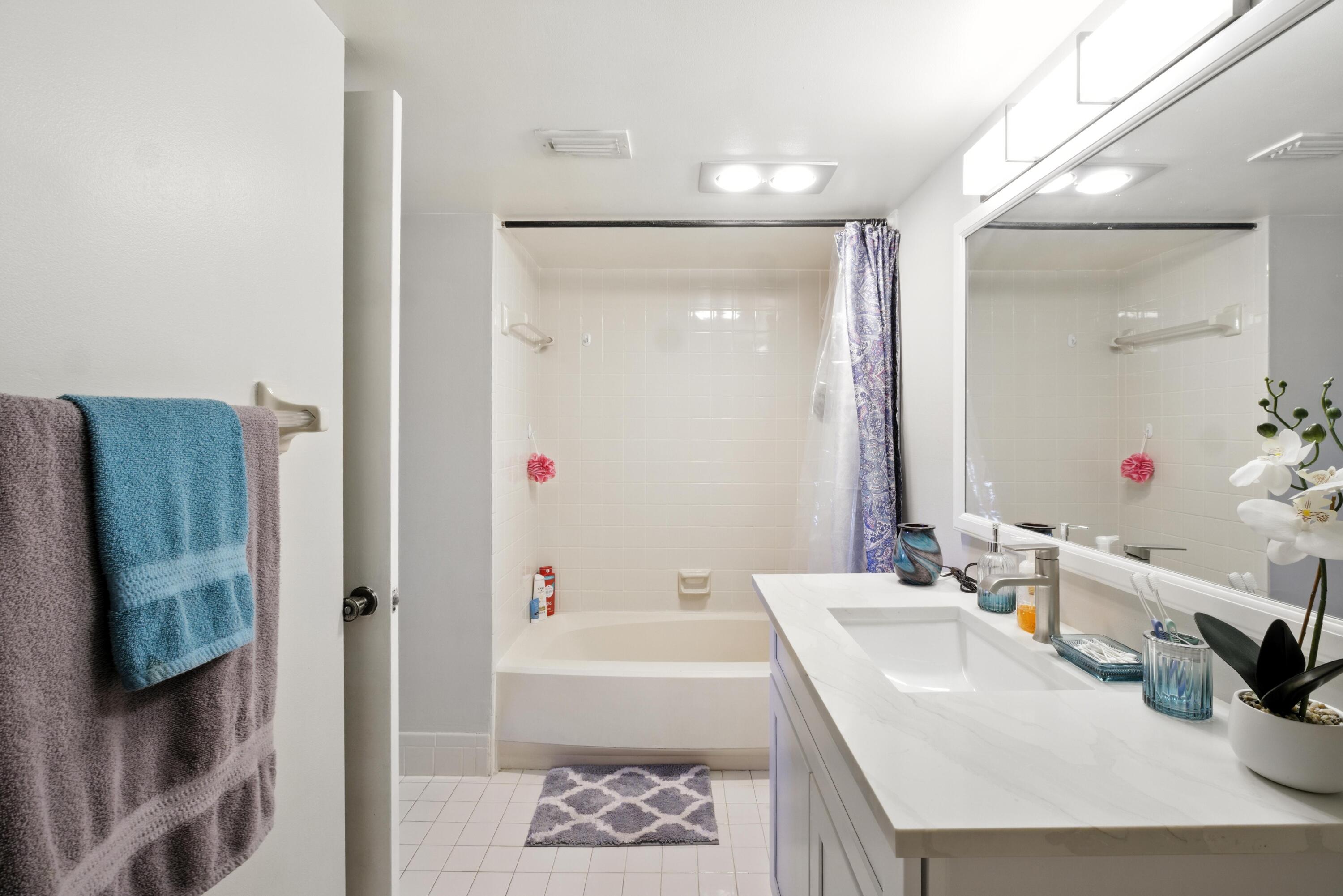 MLS #RX-10502132 image #21