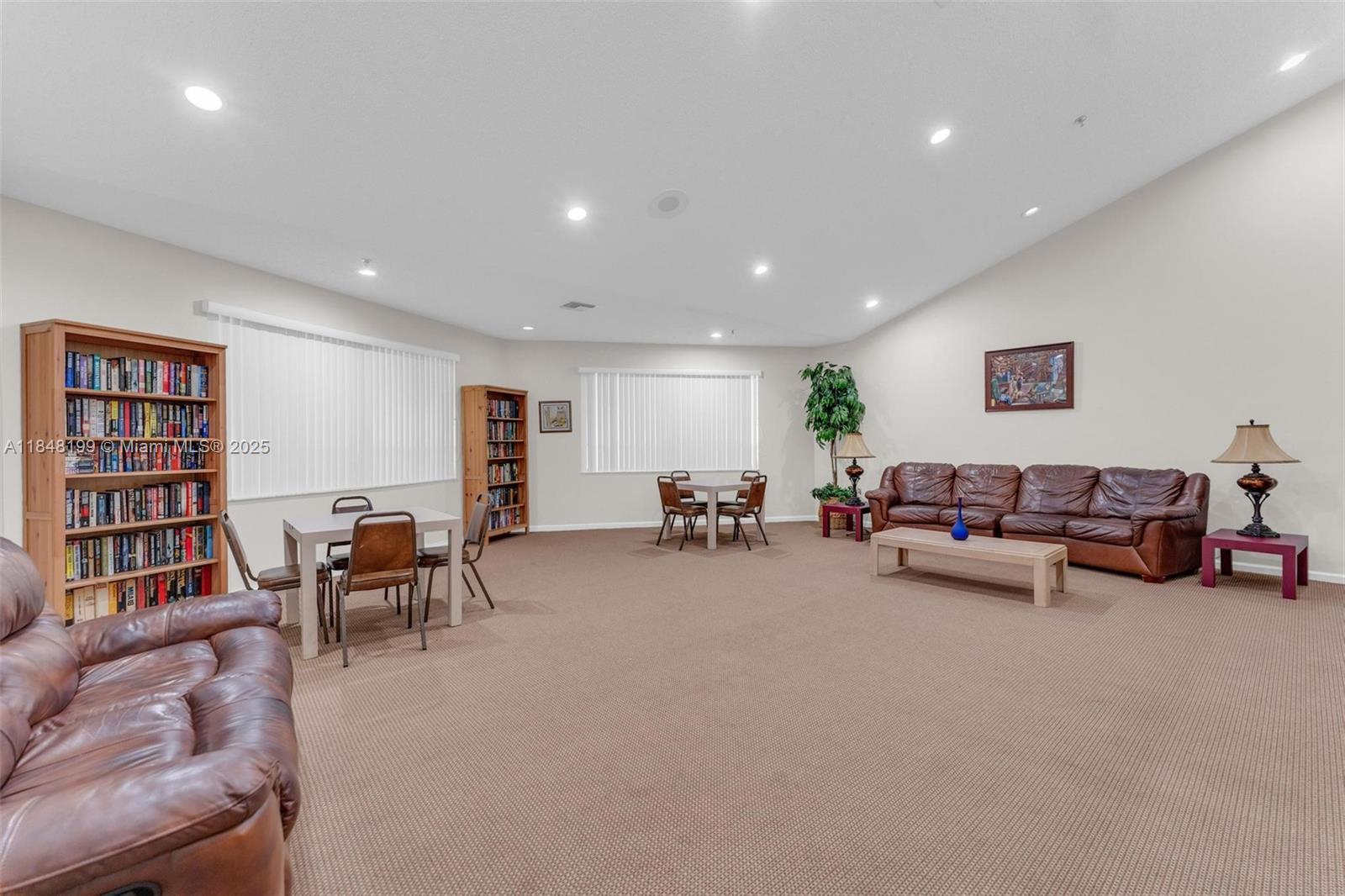 MLS #RX-10502132 image #35