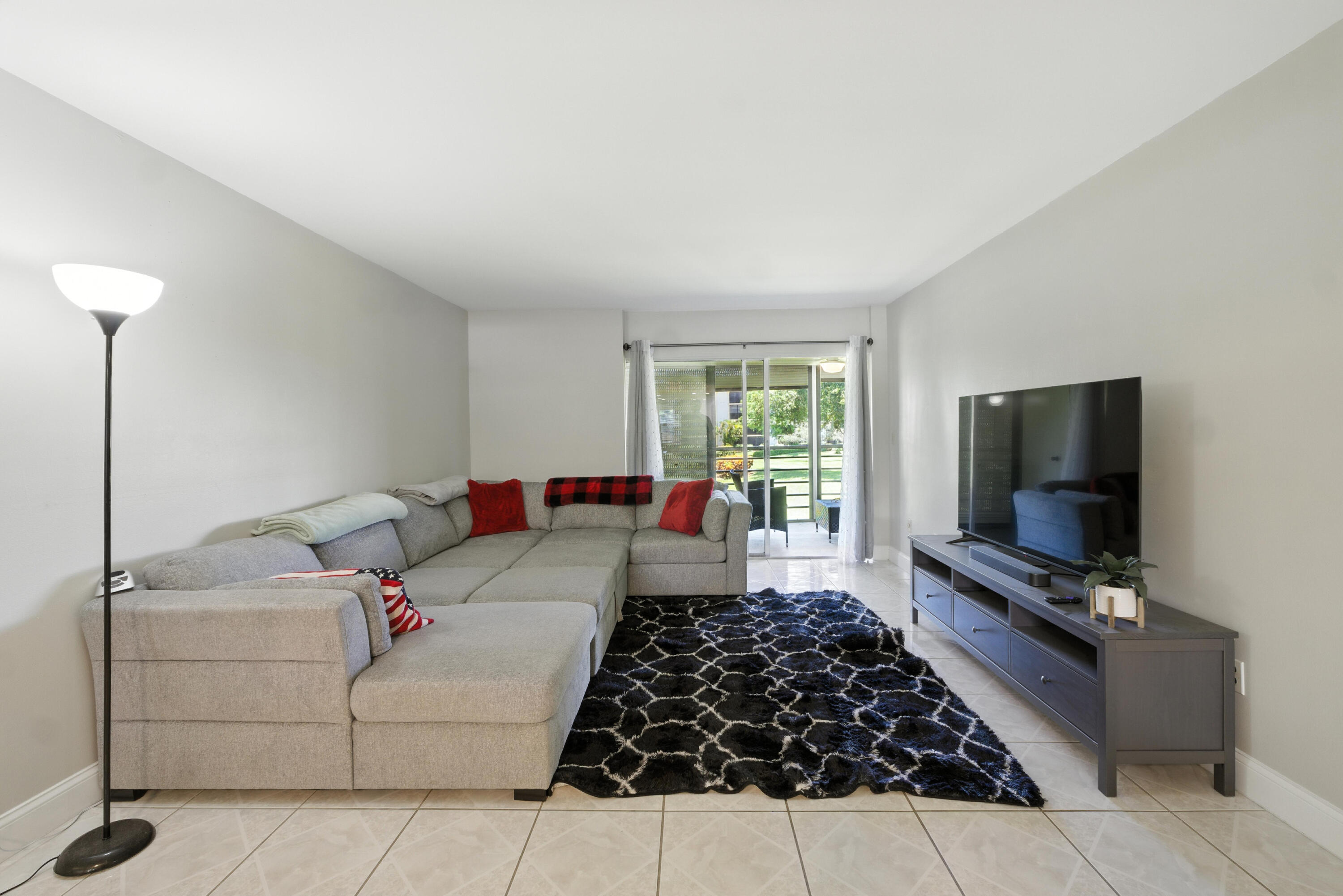 MLS #RX-10502132 image #7