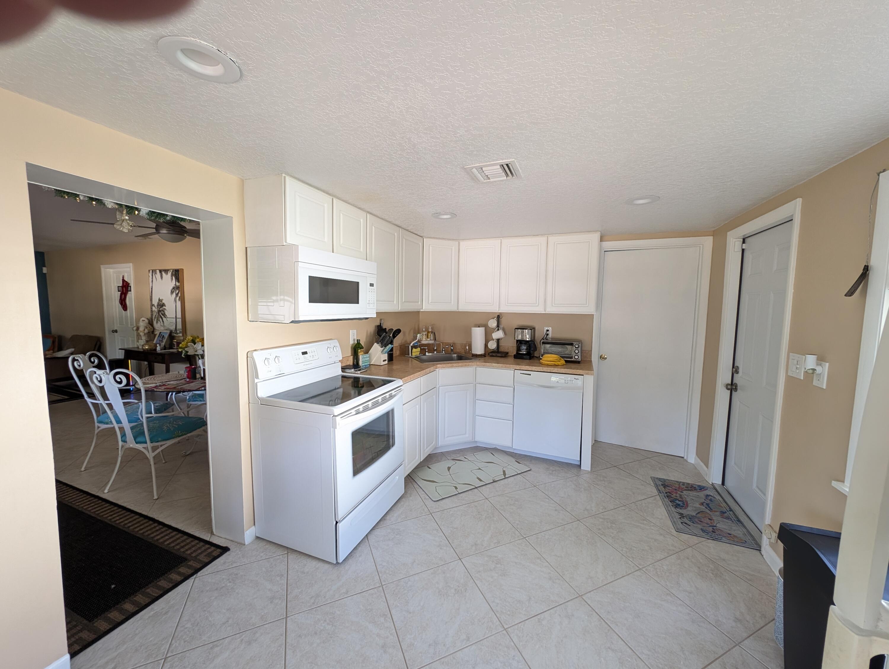 MLS #RX-10926515 image #33