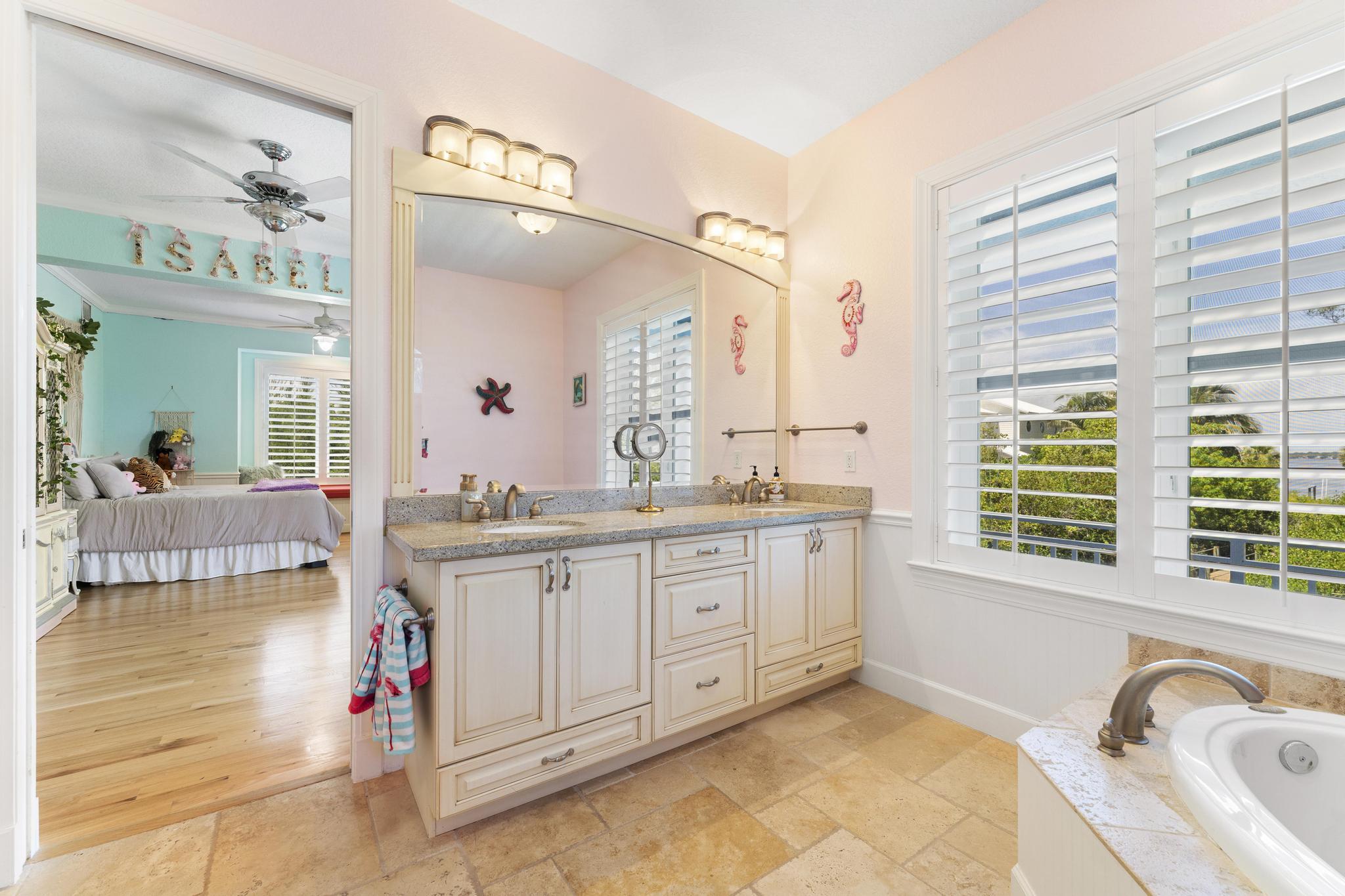 MLS #RX-11109538 image #38