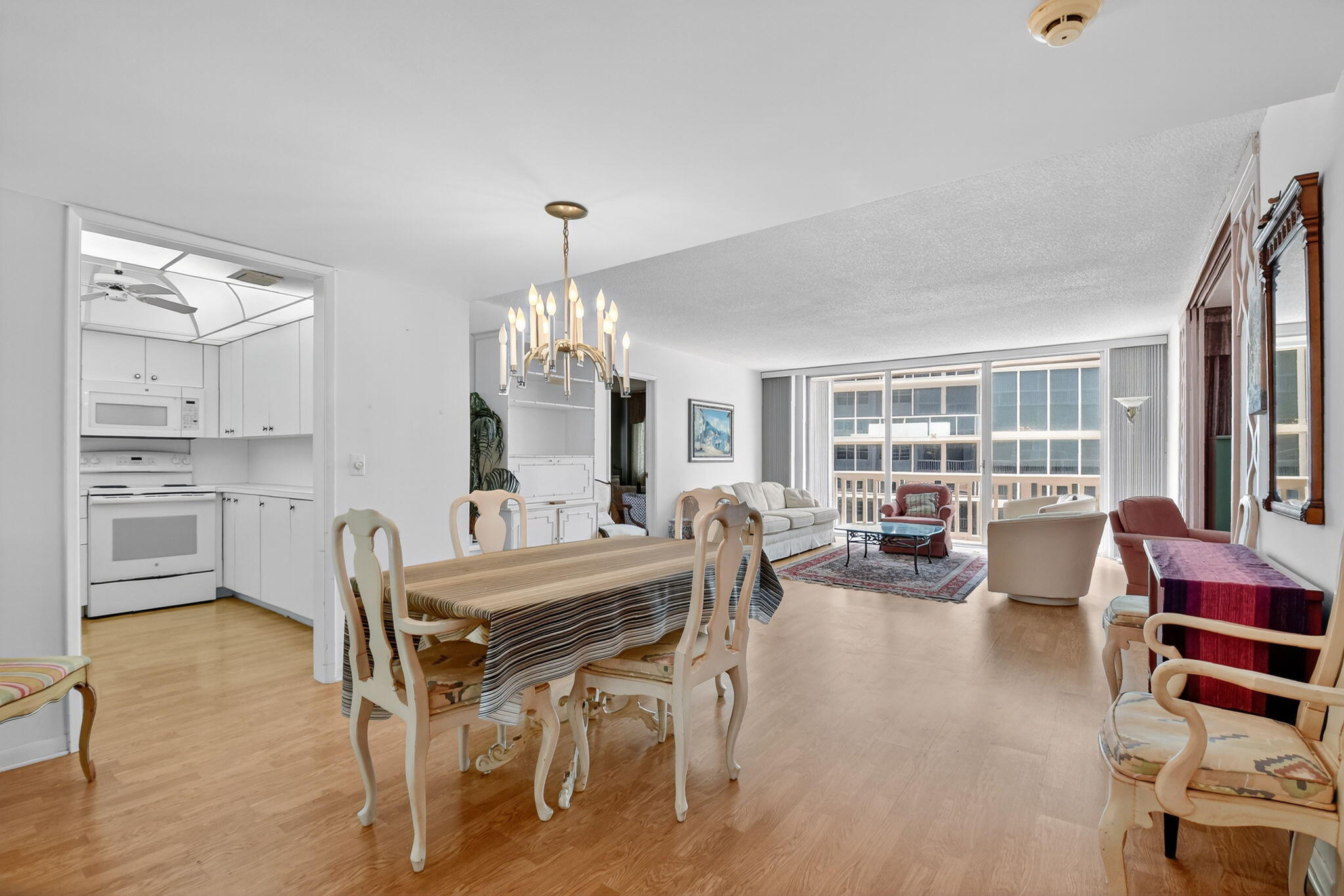 MLS #RX-11110138 image #5