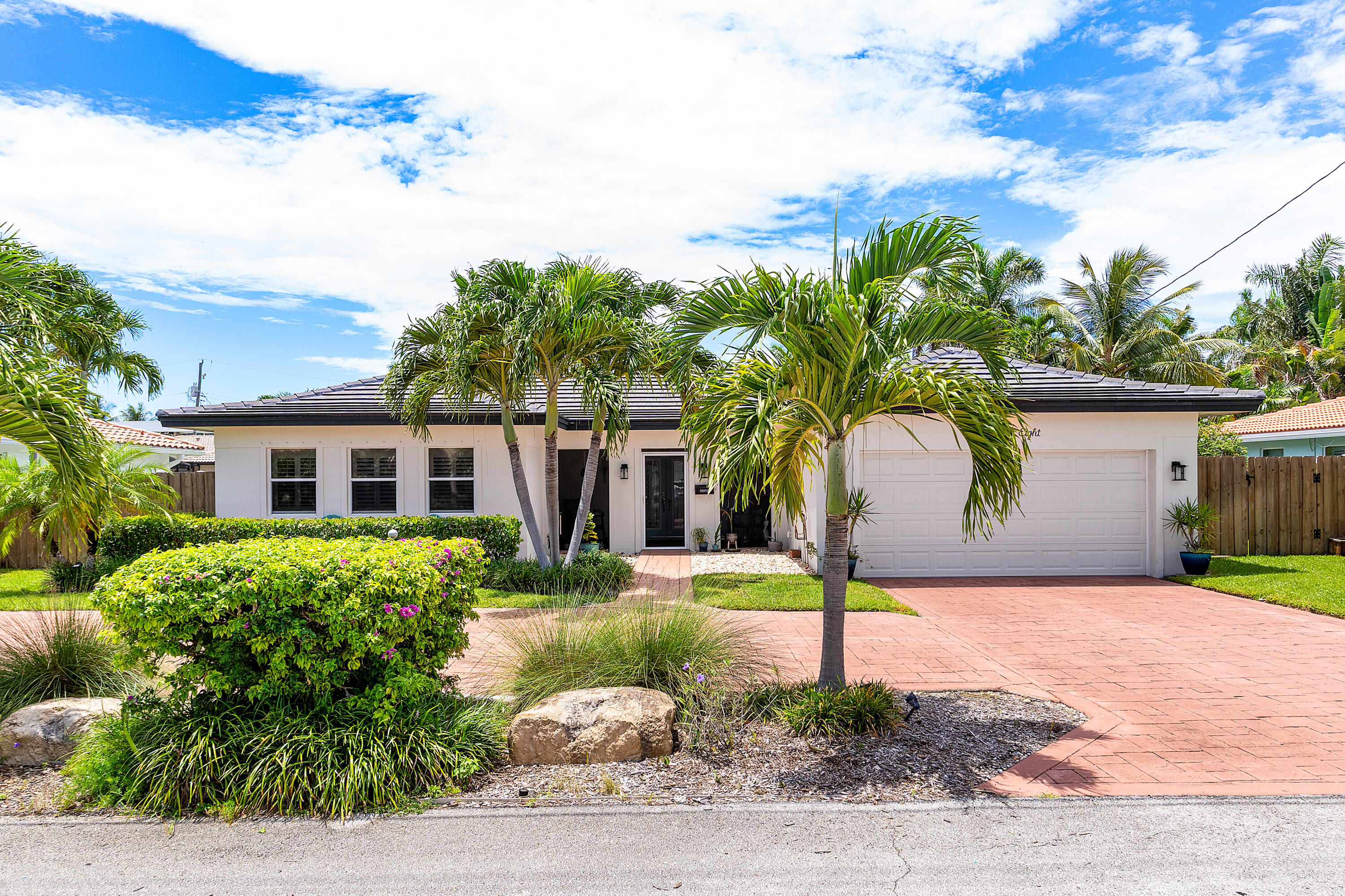 MLS #RX-11110195 image #1