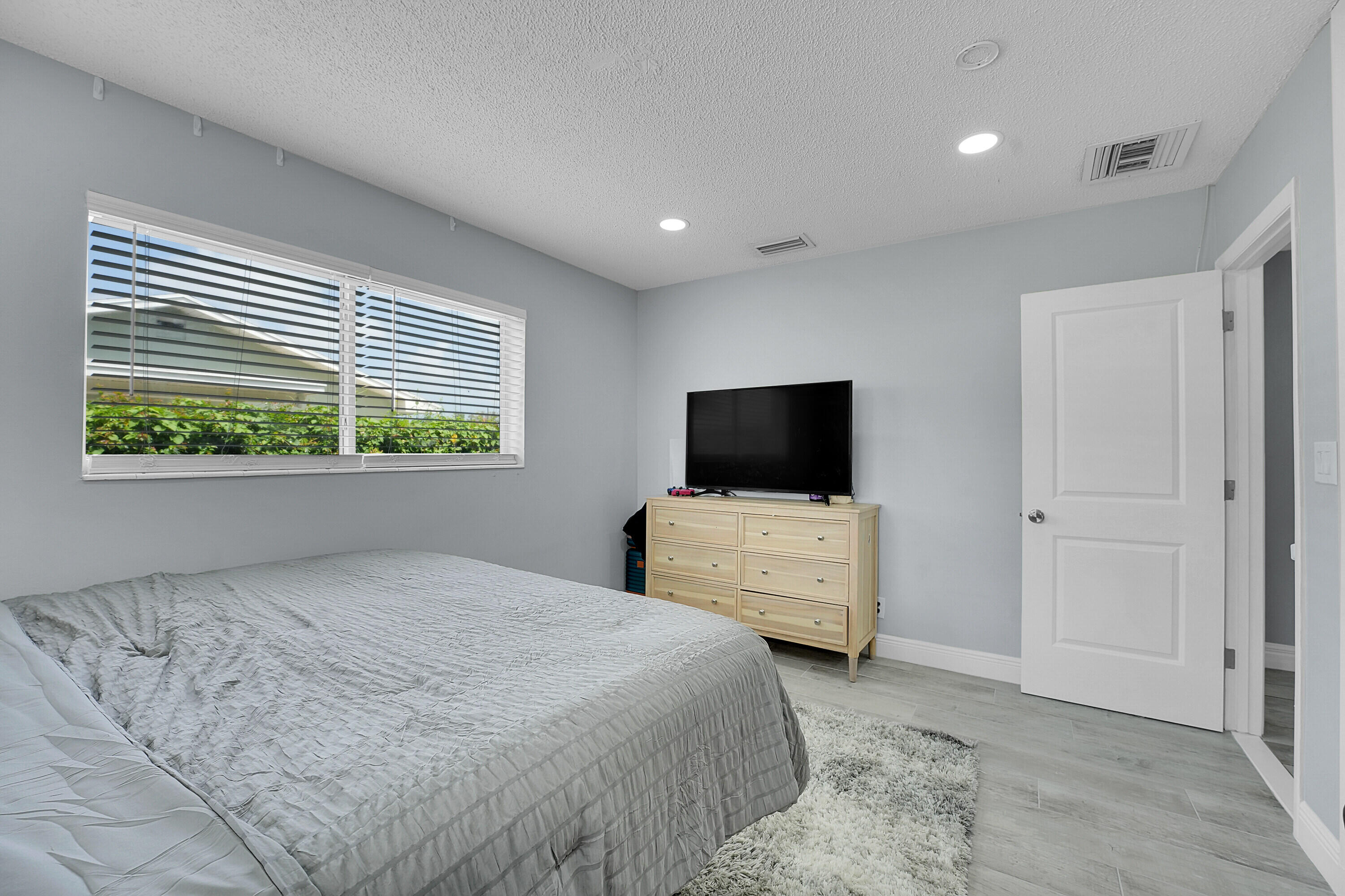 MLS #RX-11110398 image #12