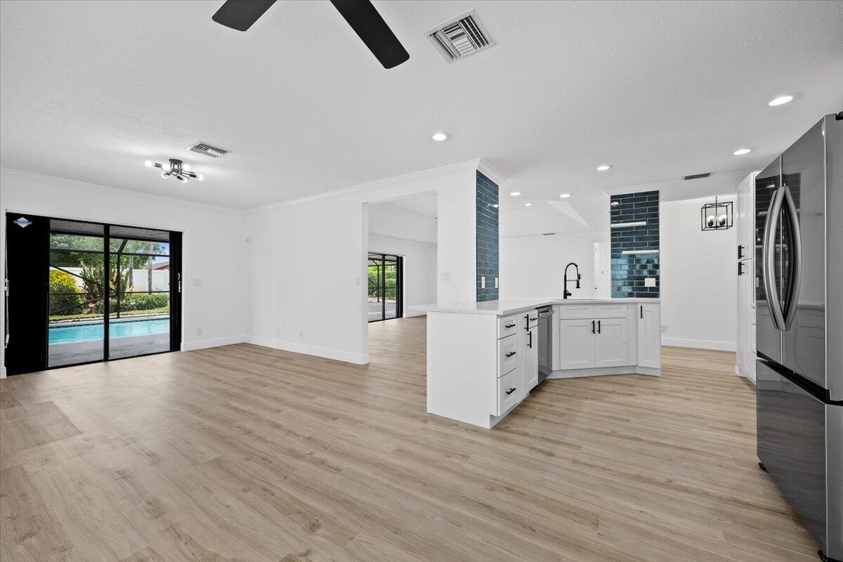 MLS #RX-11110441 image #4