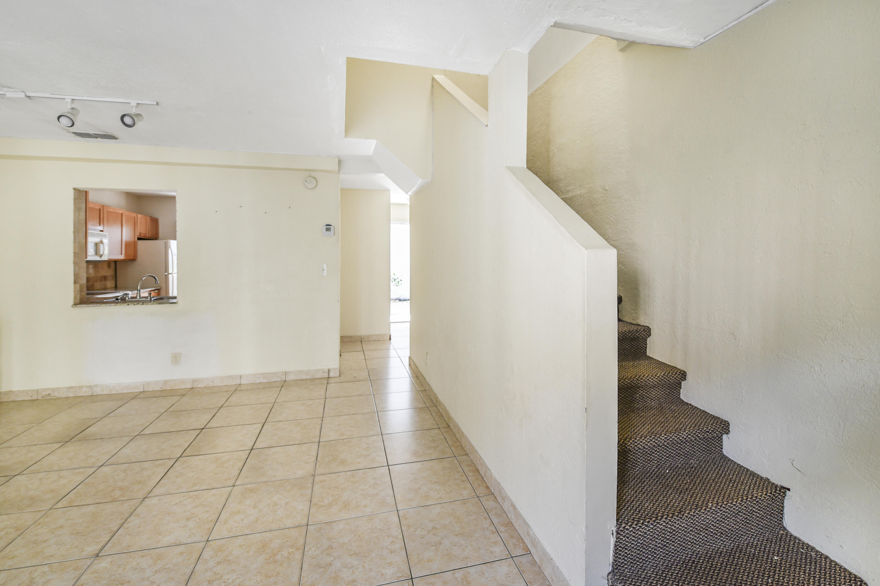 MLS #RX-11110817 image #11